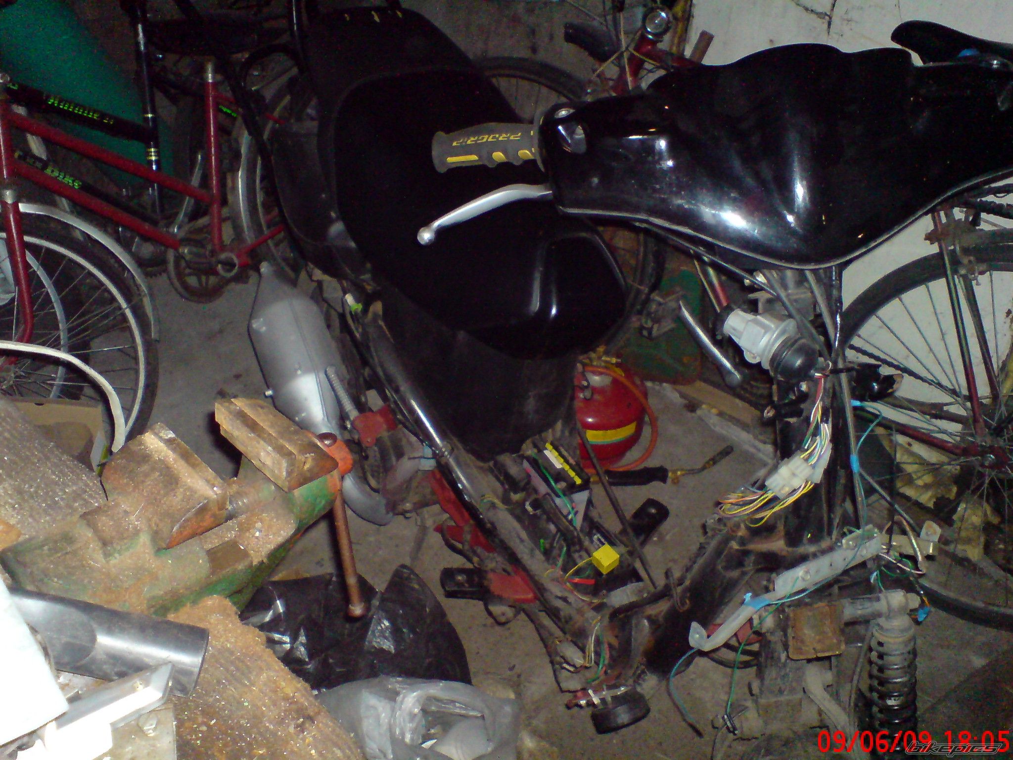 Bike Photo 1694861