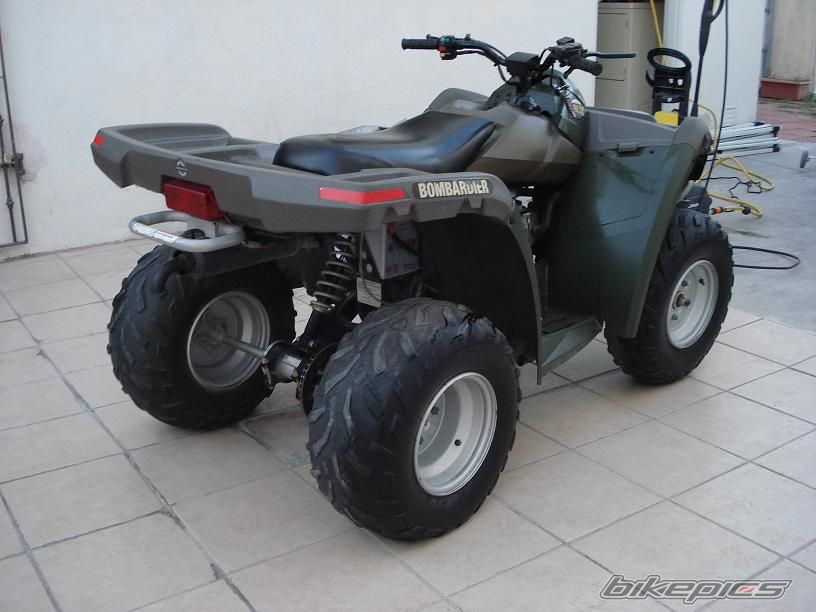 Photo 1694886