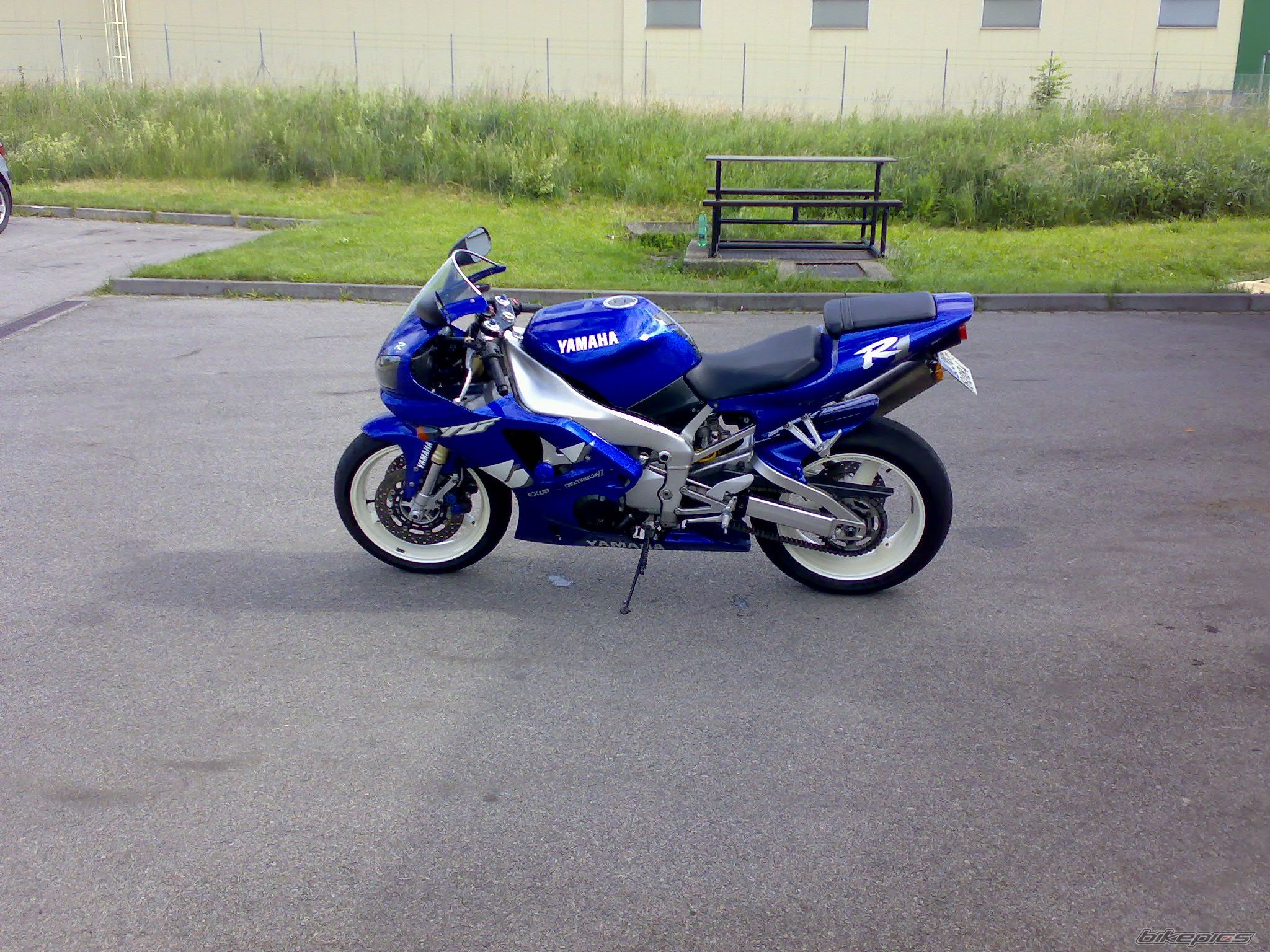 Bike Photo 1694904
