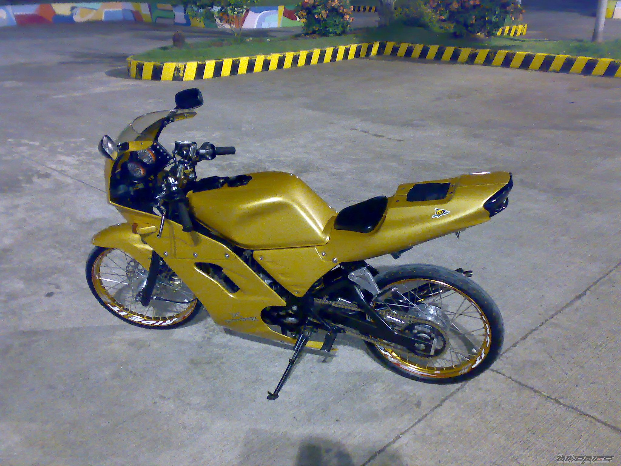 Photo 1694935