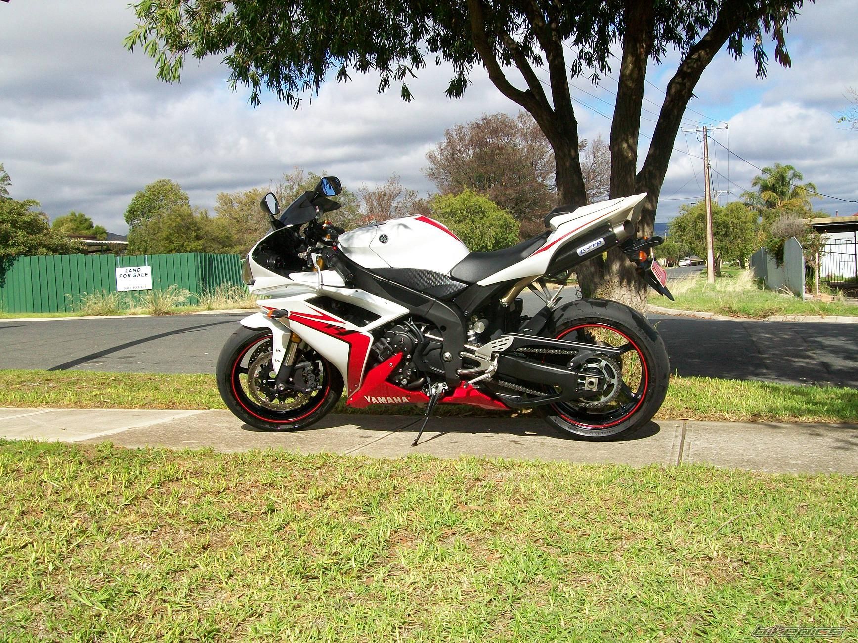 Photo 1695012