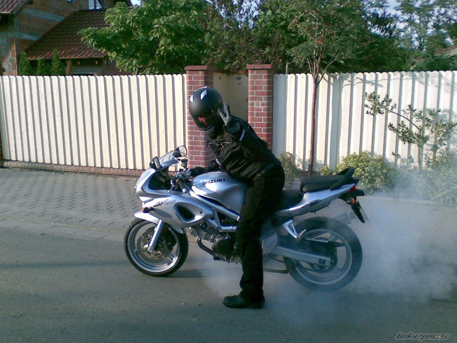 Bike Photo 1695013