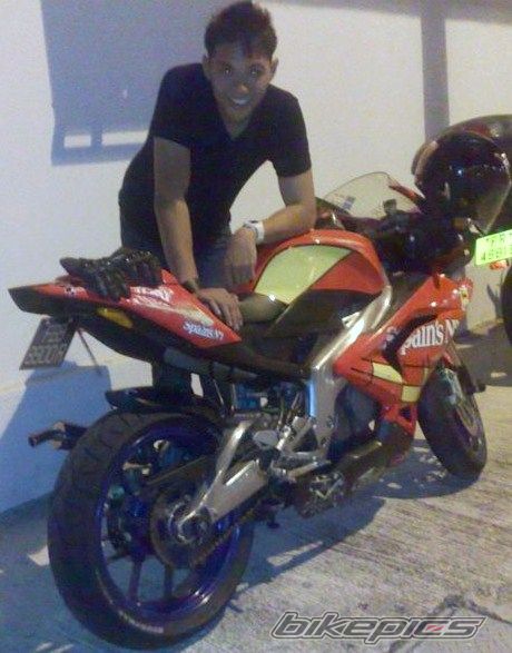 Photo 1695037