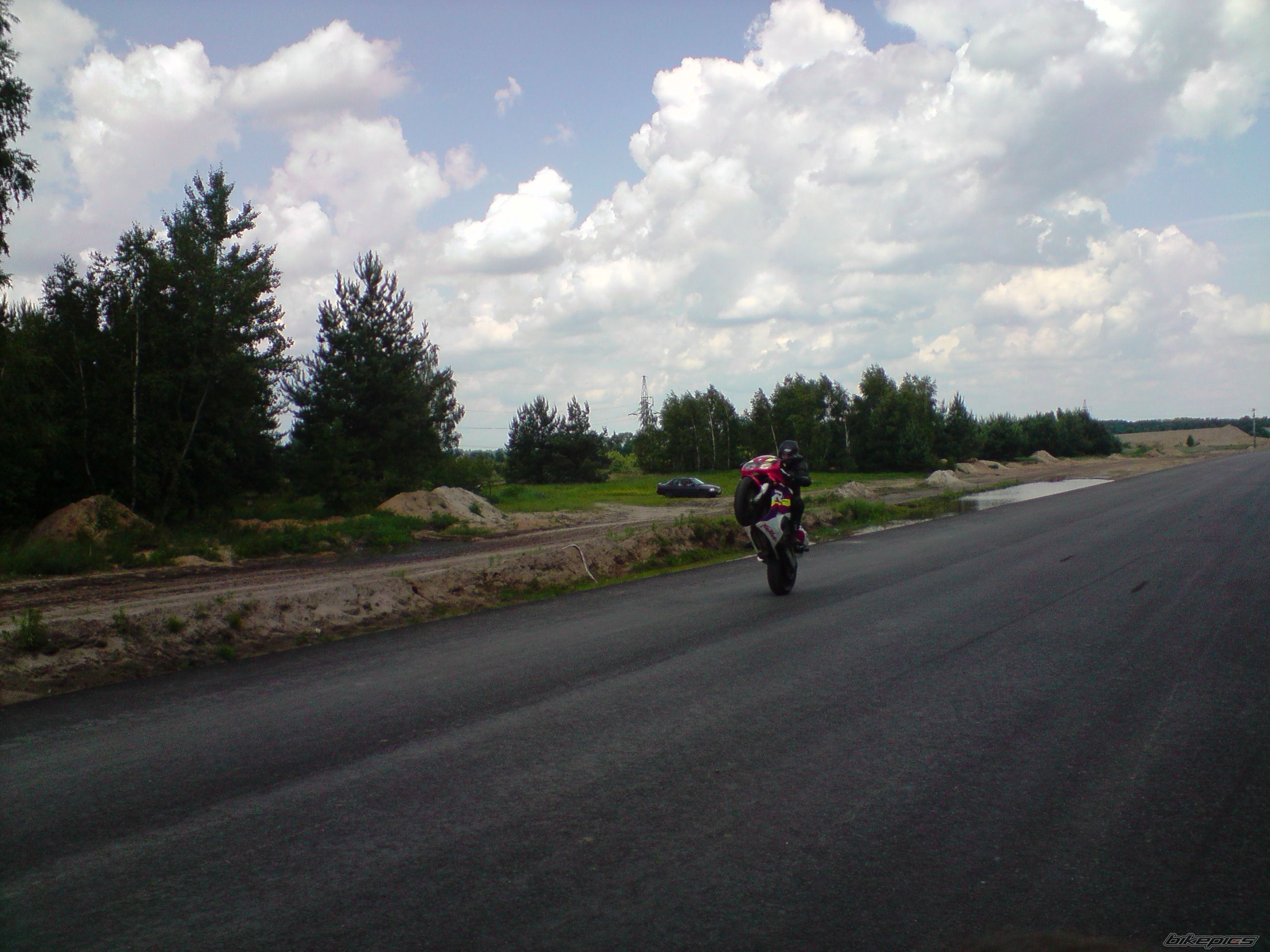 Photo 1695069