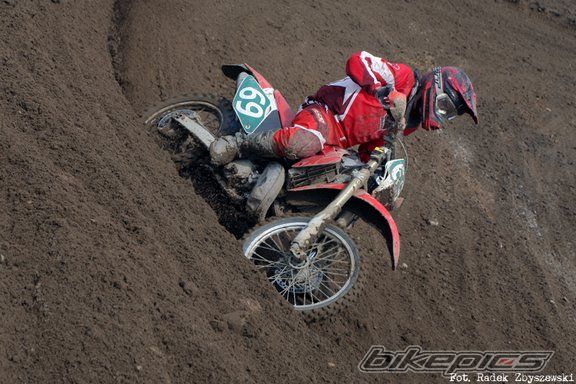 Photo 1695072