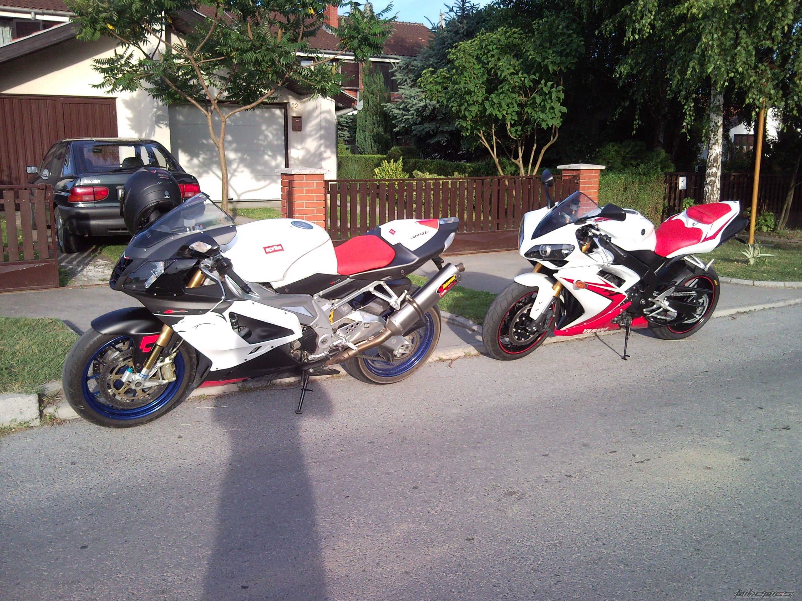 Bike Photo 1695077