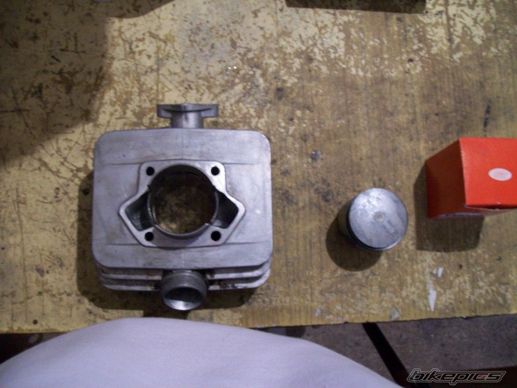 Photo 1695167