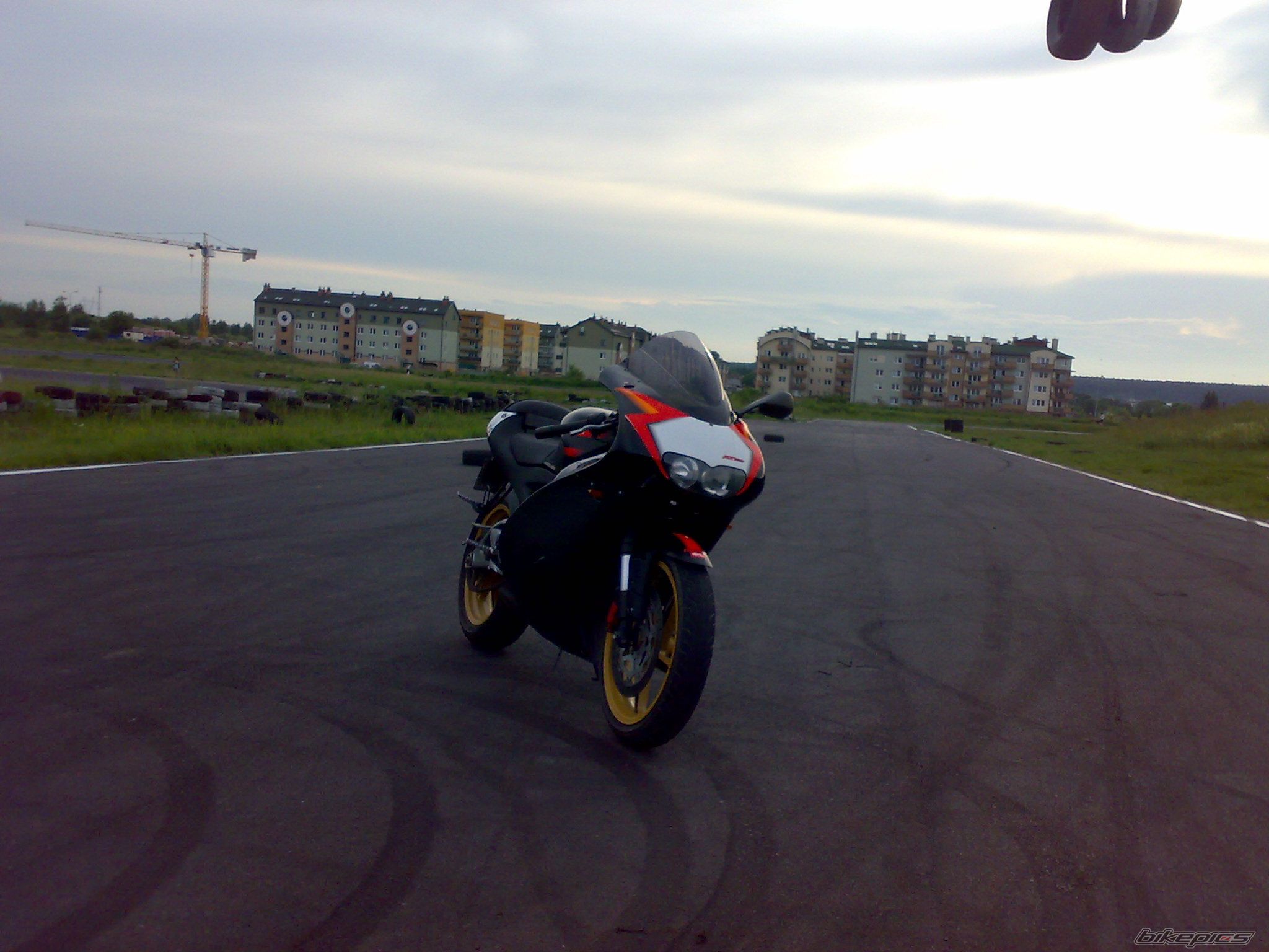 Bike Photo 1695186