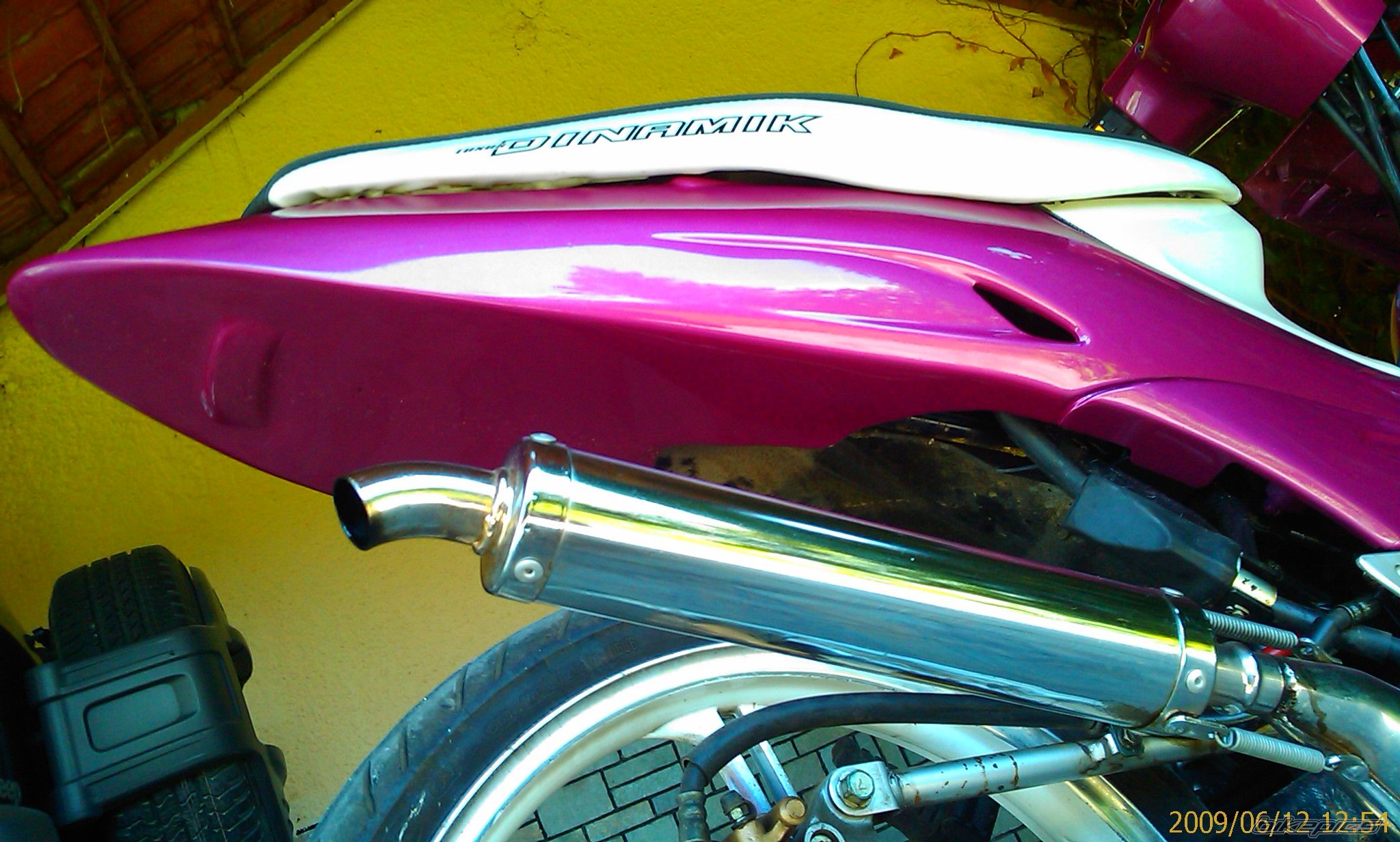 Photo 1695188