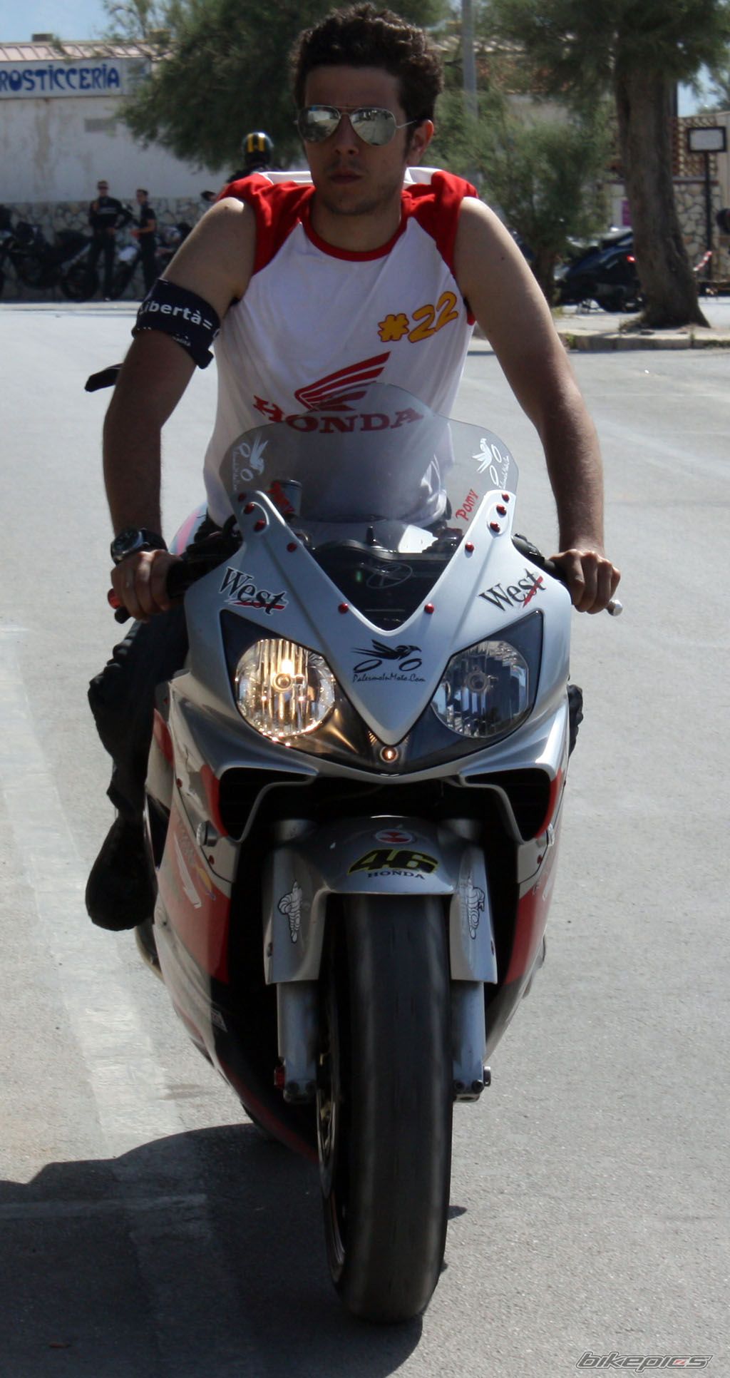 Bike Photo 1695279
