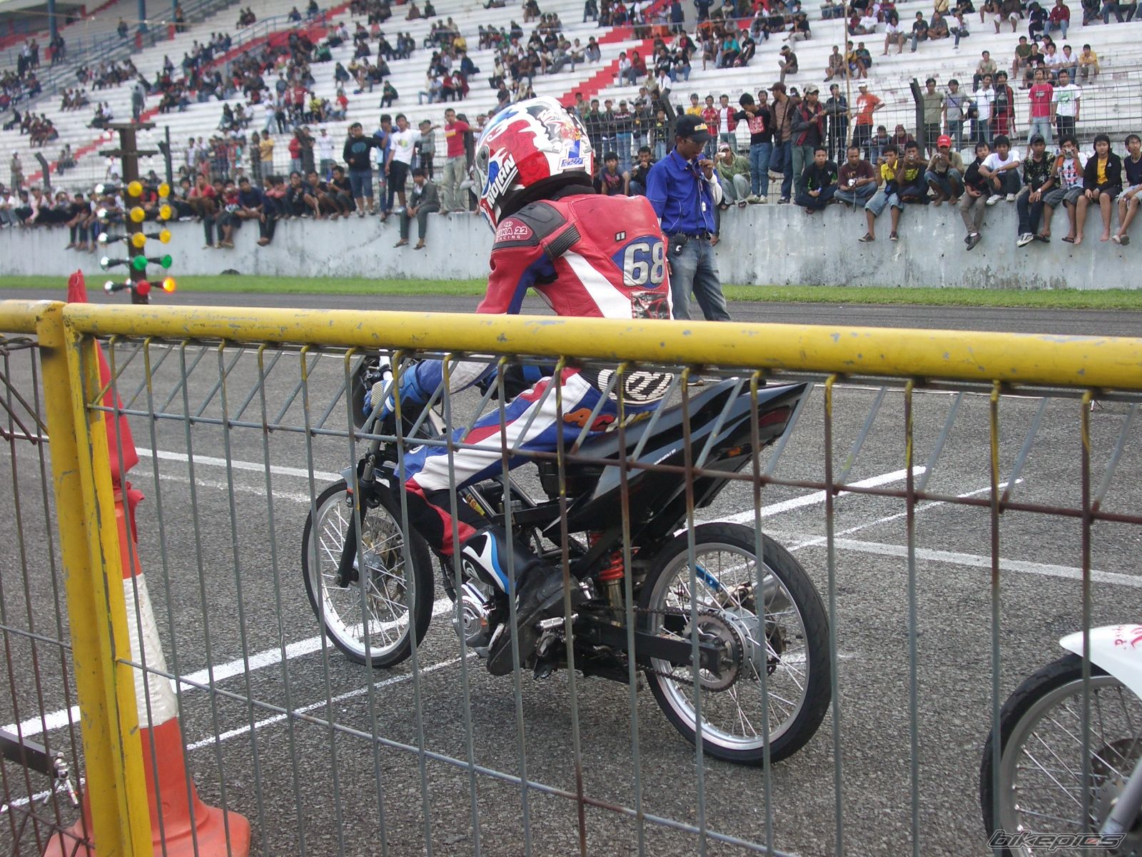 Bike Photo 1695365