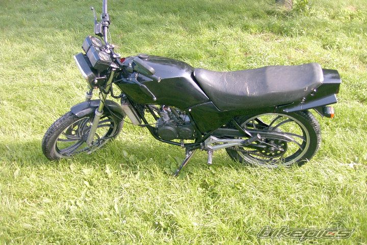 Photo 1695378