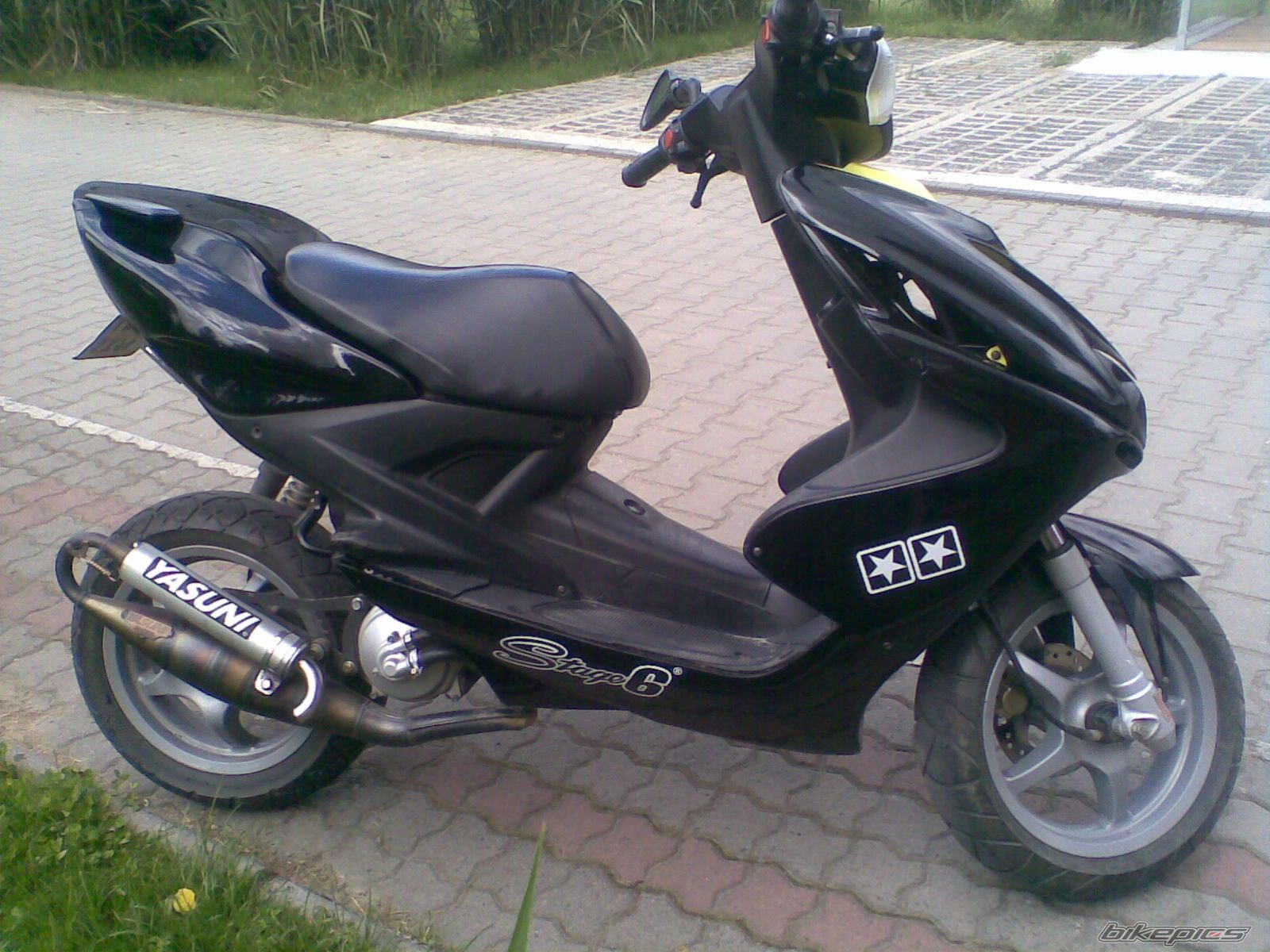 Photo 1695443