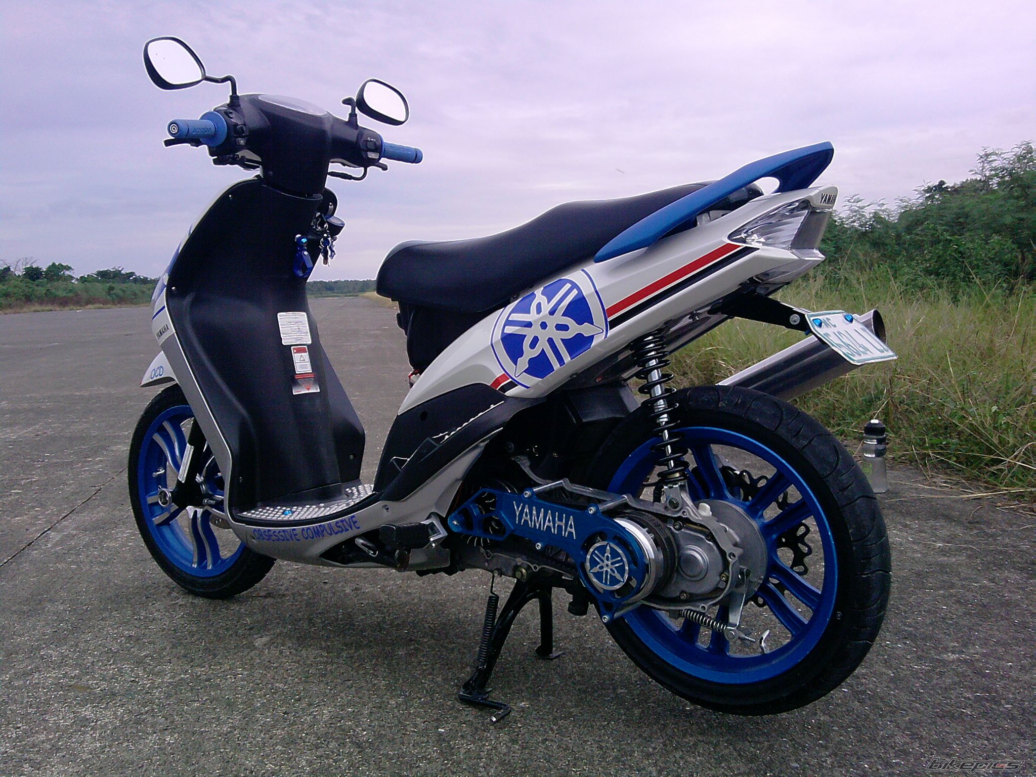 Photo 1695469