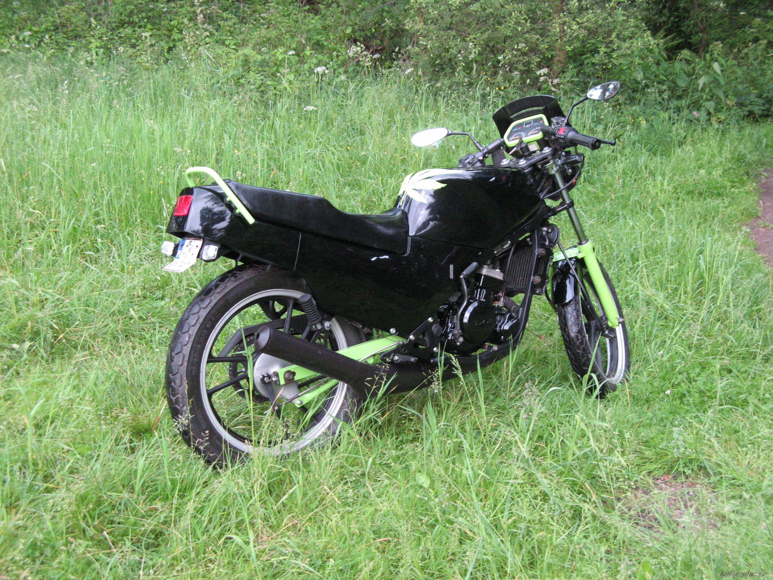 Photo 1695545