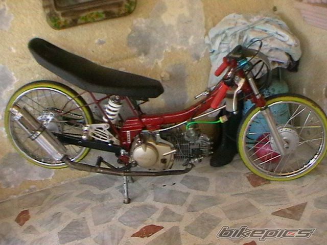 Photo 1695757