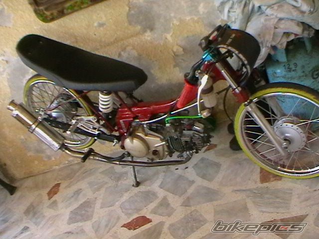 Photo 1695759