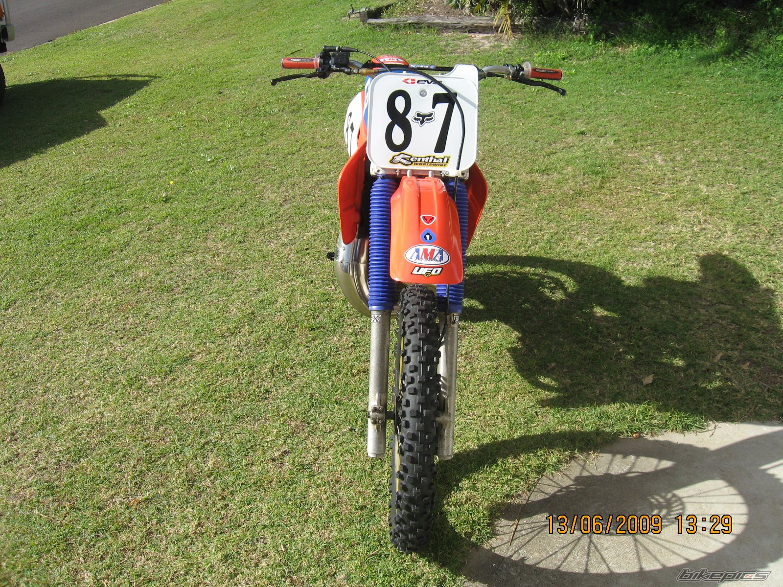 Bike Photo 1695999