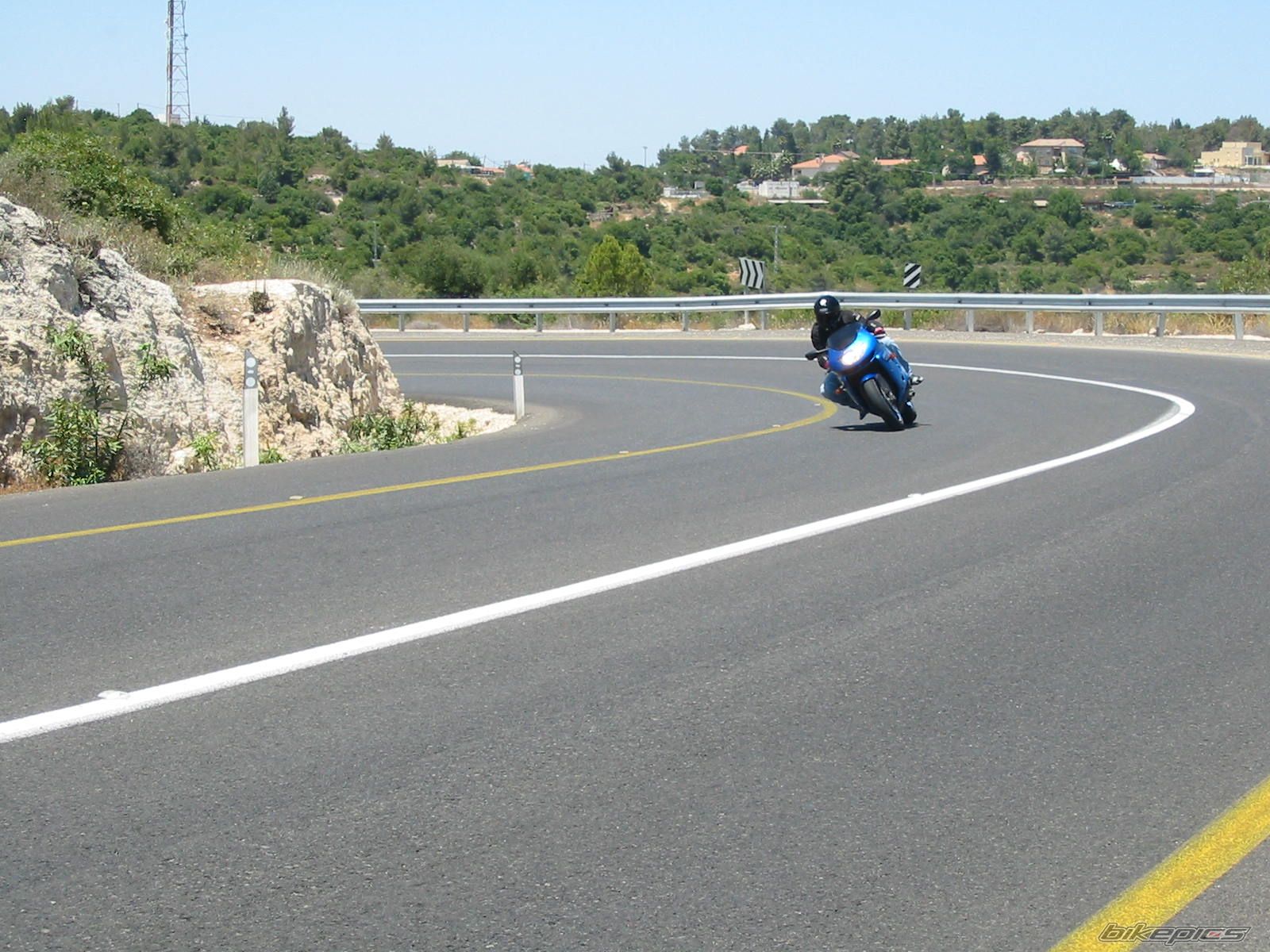 Bike Photo 1696000