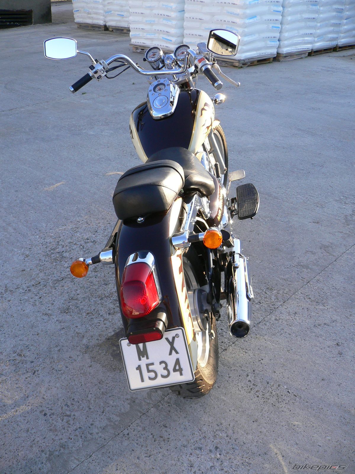 Photo 1696071