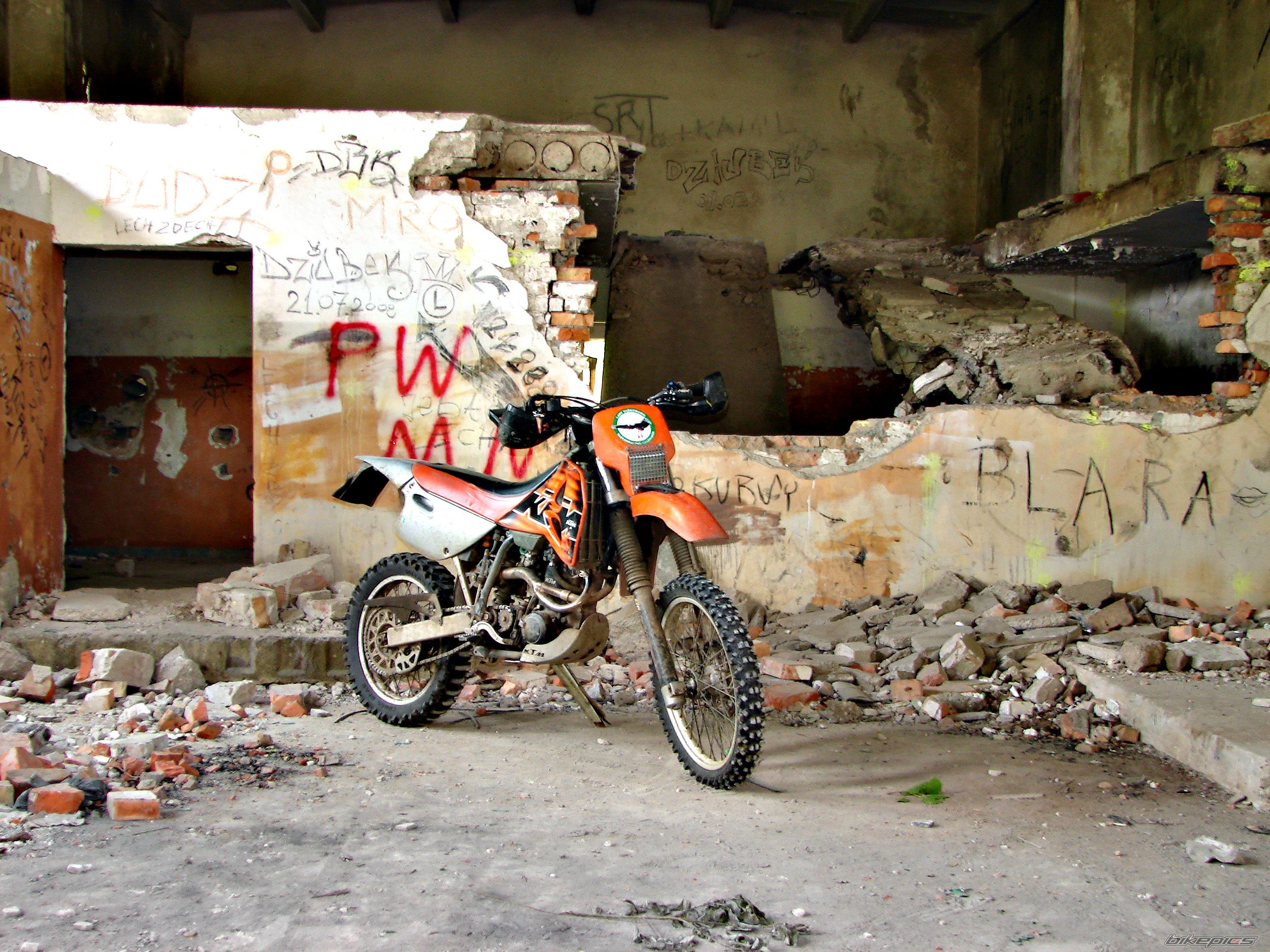 Bike Photo 1696210