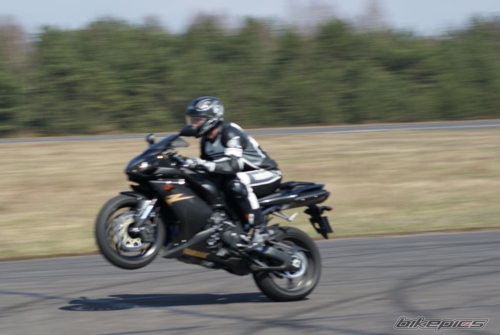 Photo 1696245