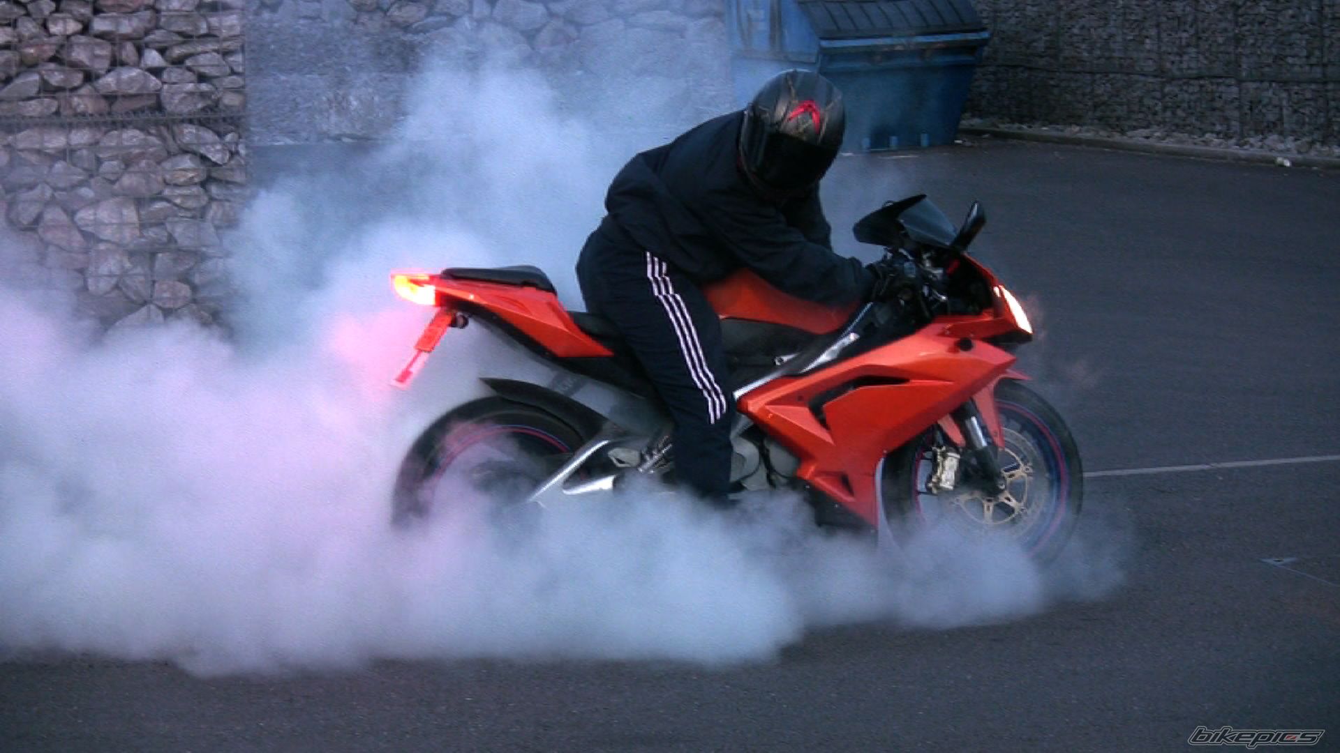 Bike Photo 1696272