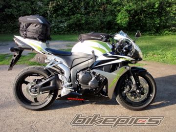 Photo 1696362