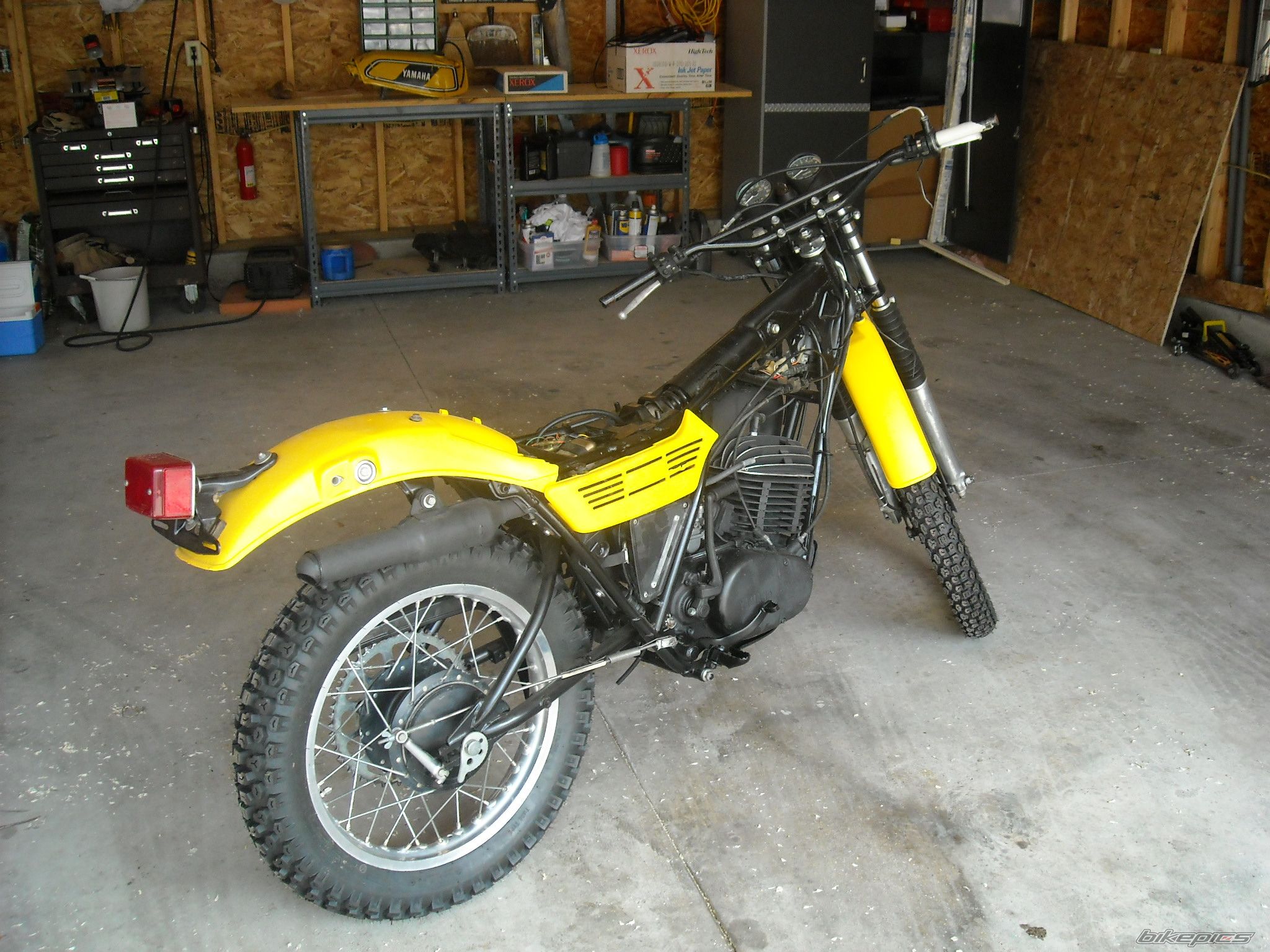 Bike Photo 1696404