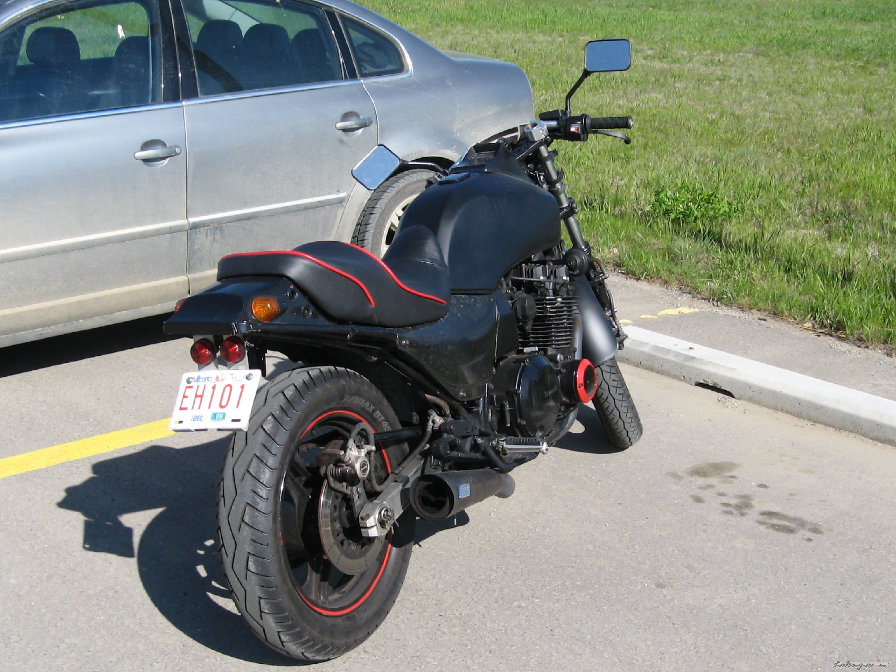 Photo 1696426