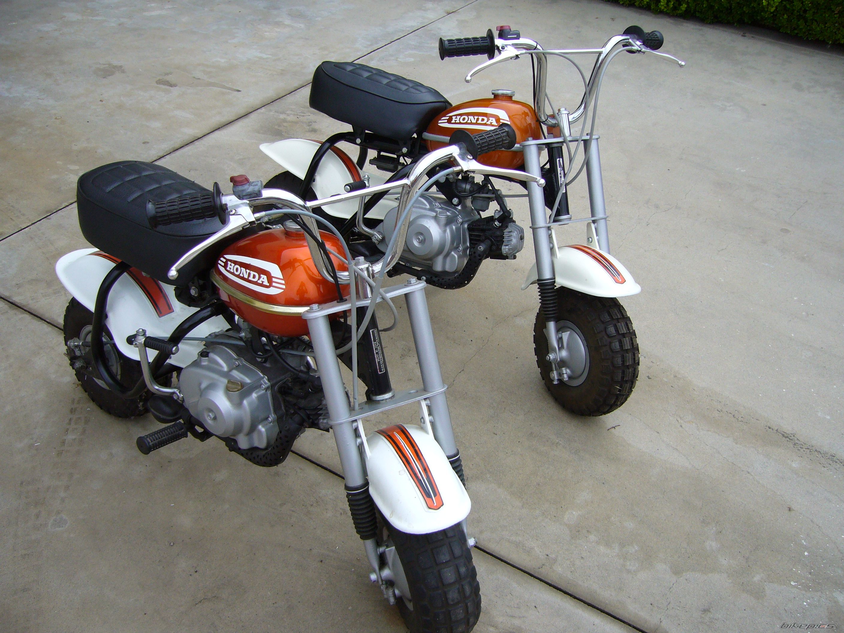Photo 1696427