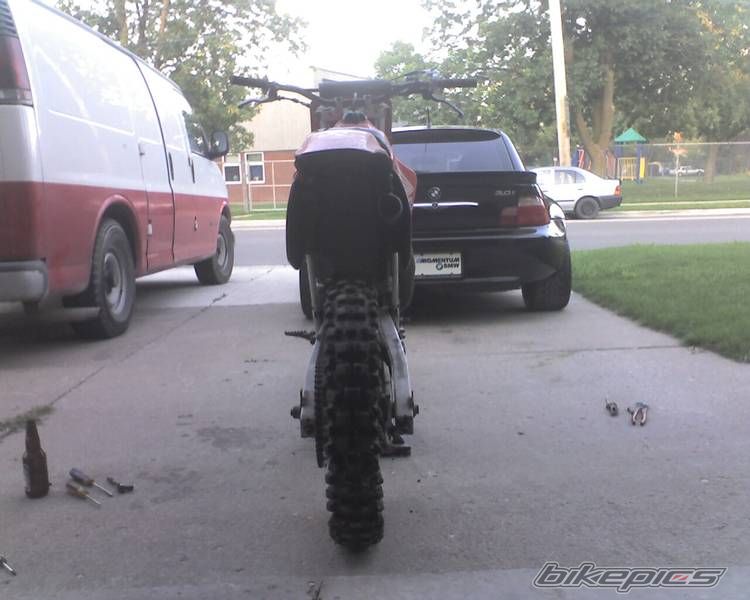 Photo 1696523
