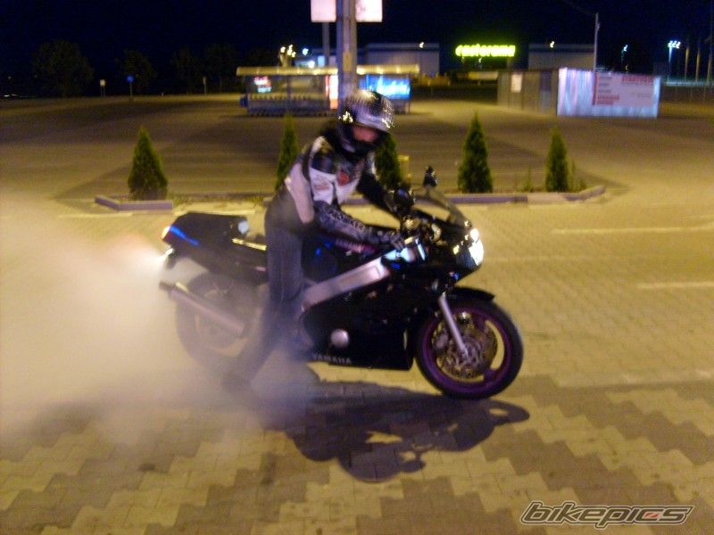 Photo 1696645