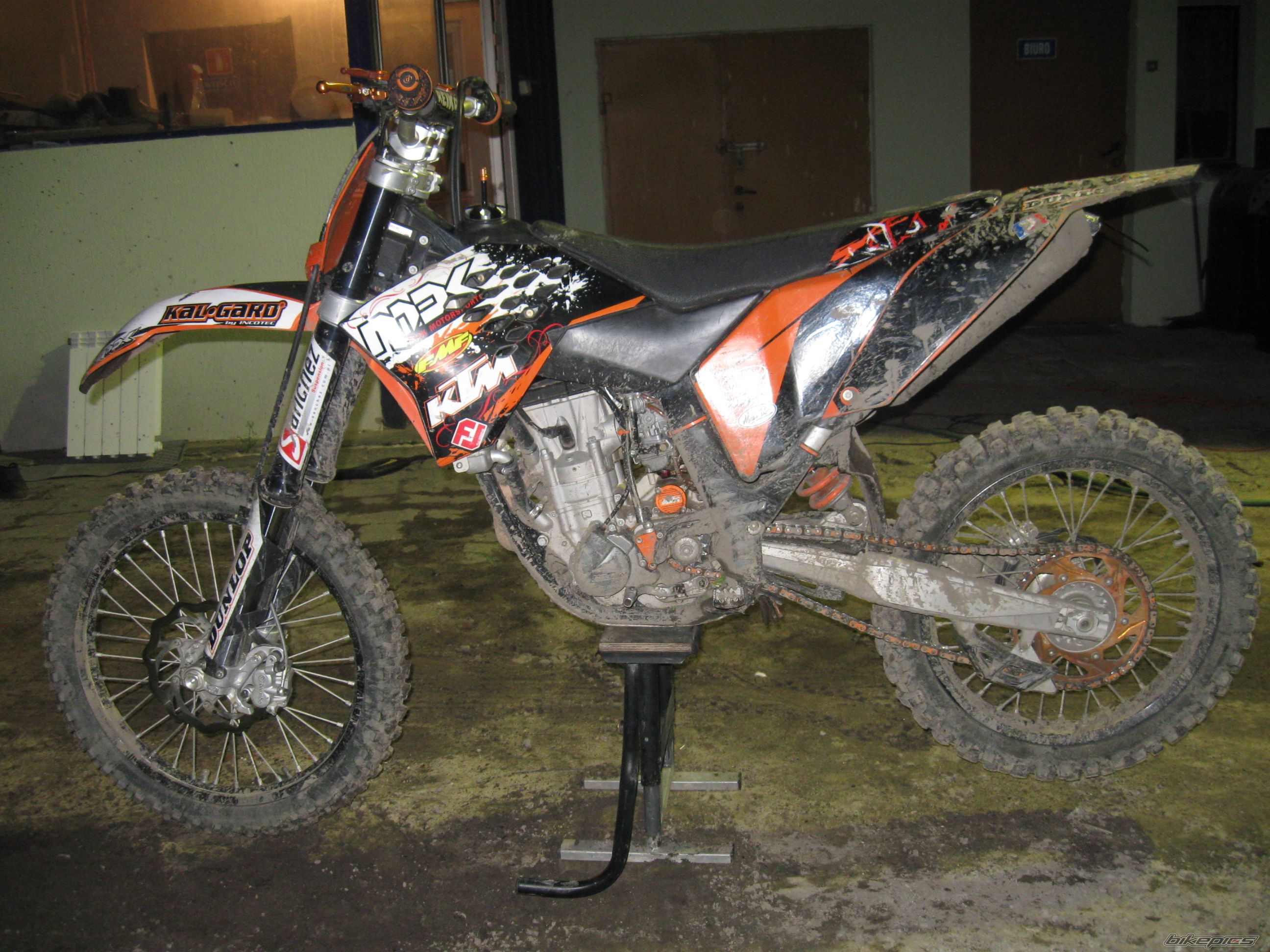 Photo 1696654