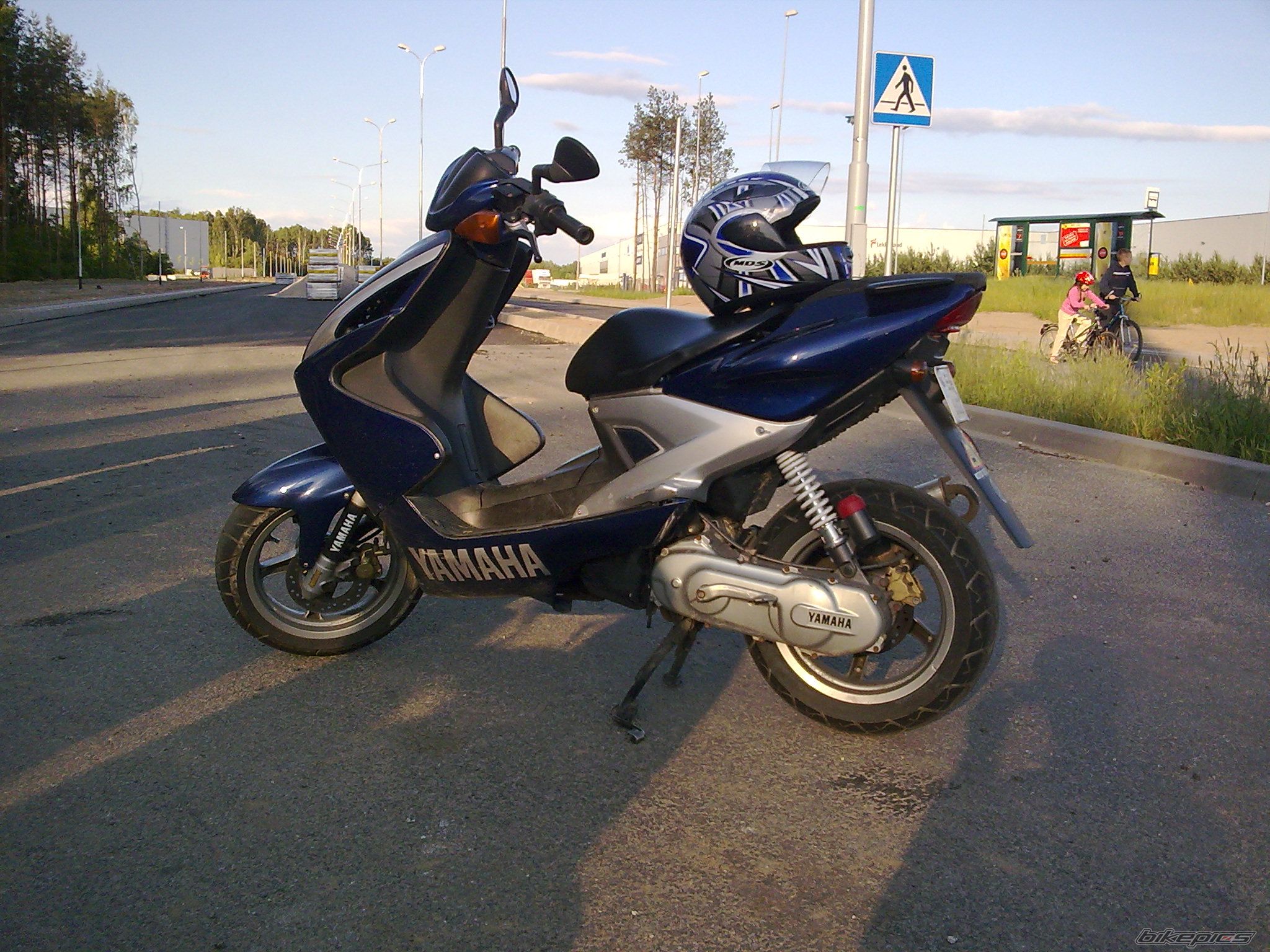 Photo 1696674