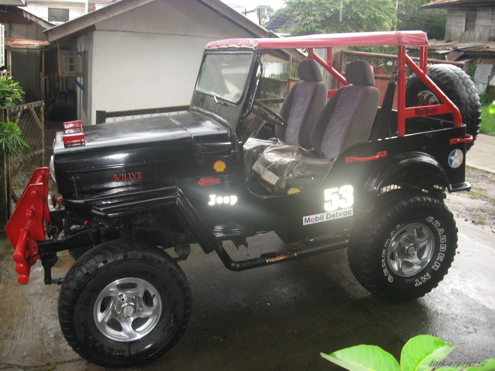 Photo 1696699
