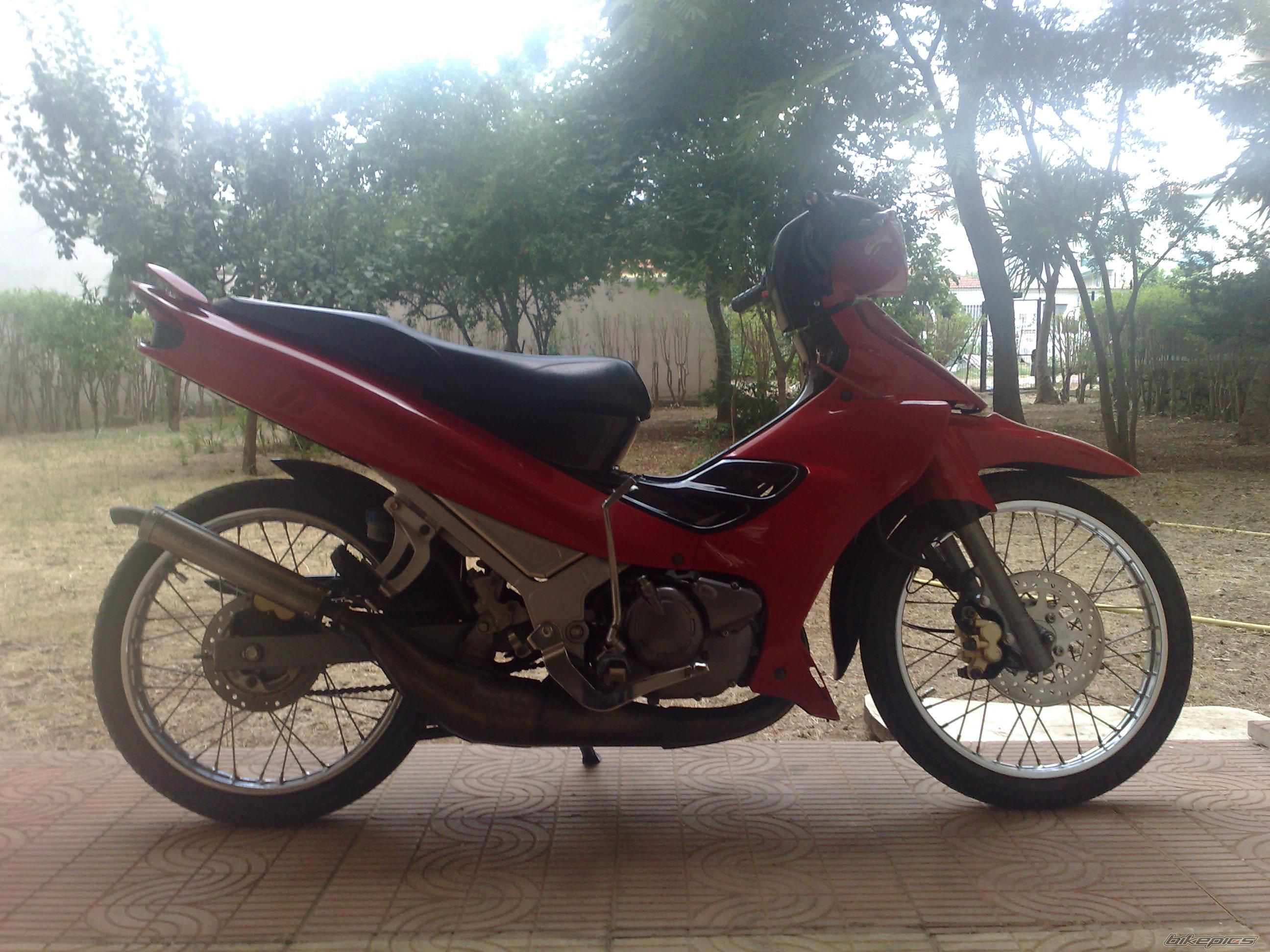 Photo 1696809