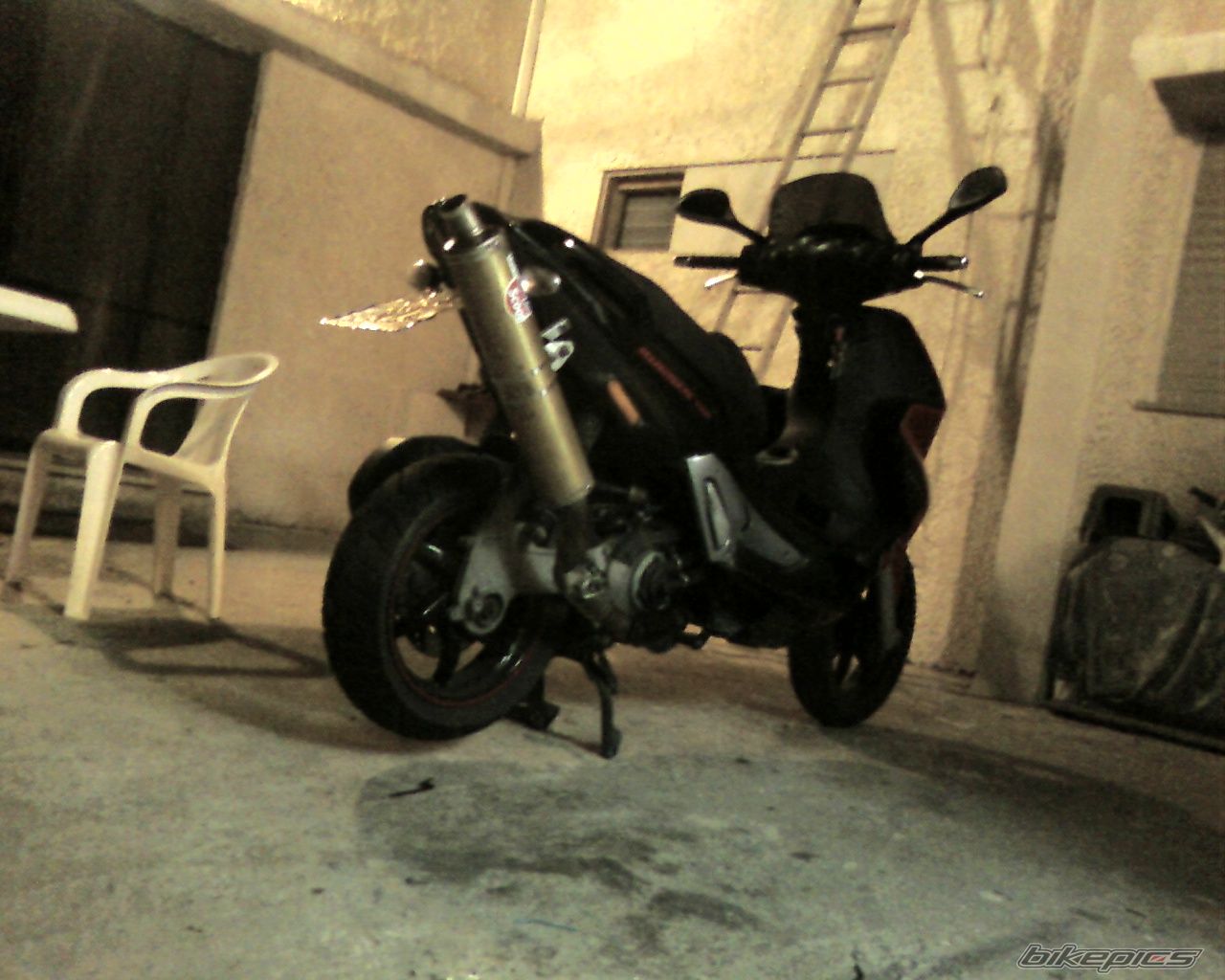 Photo 1696886