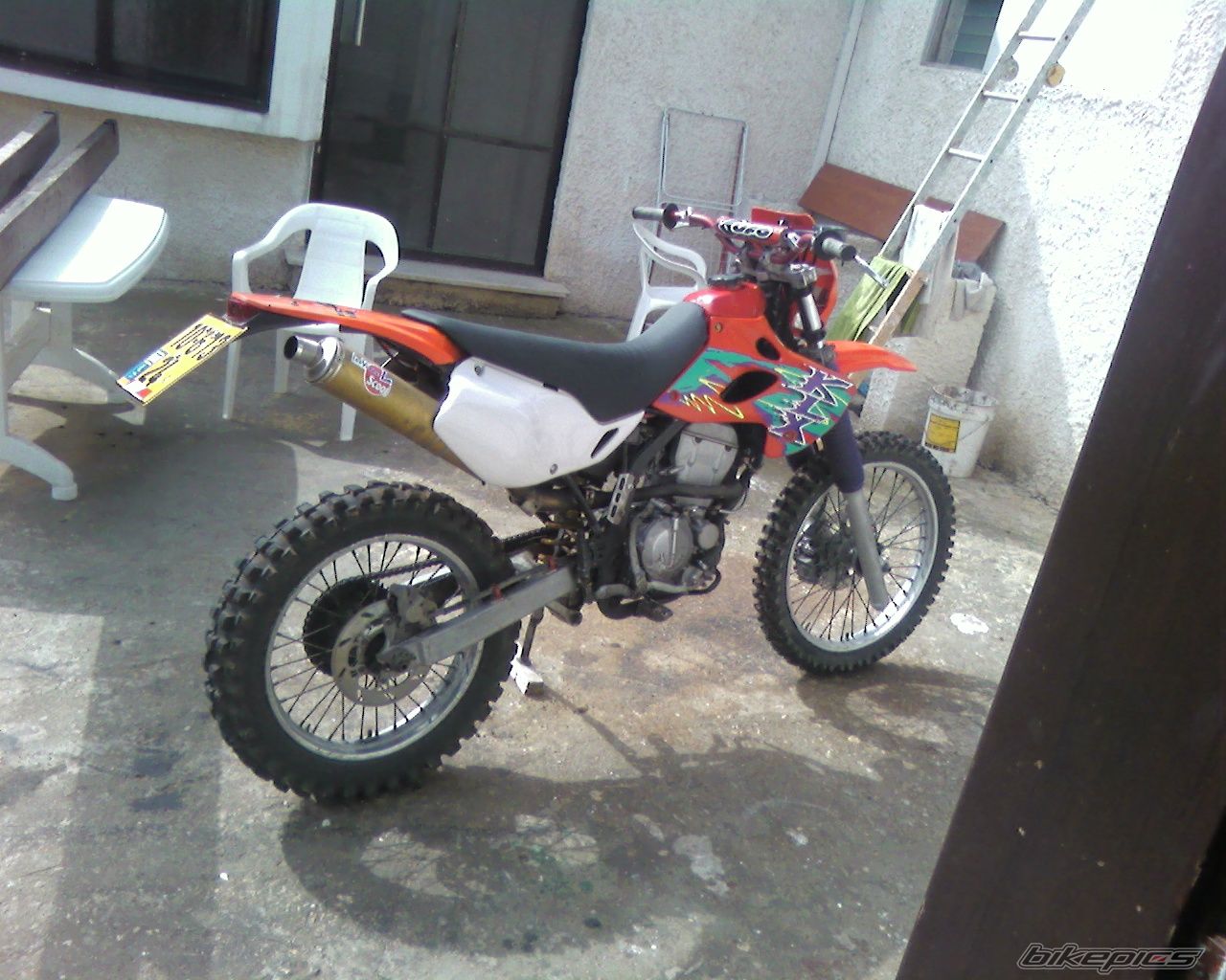 Photo 1696894