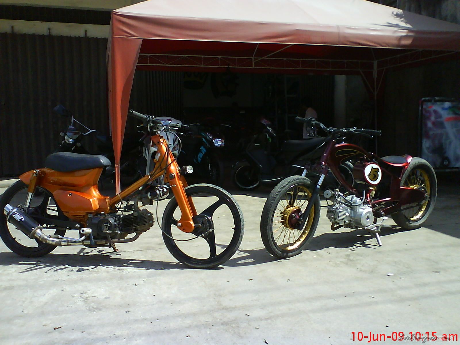 Photo 1696951