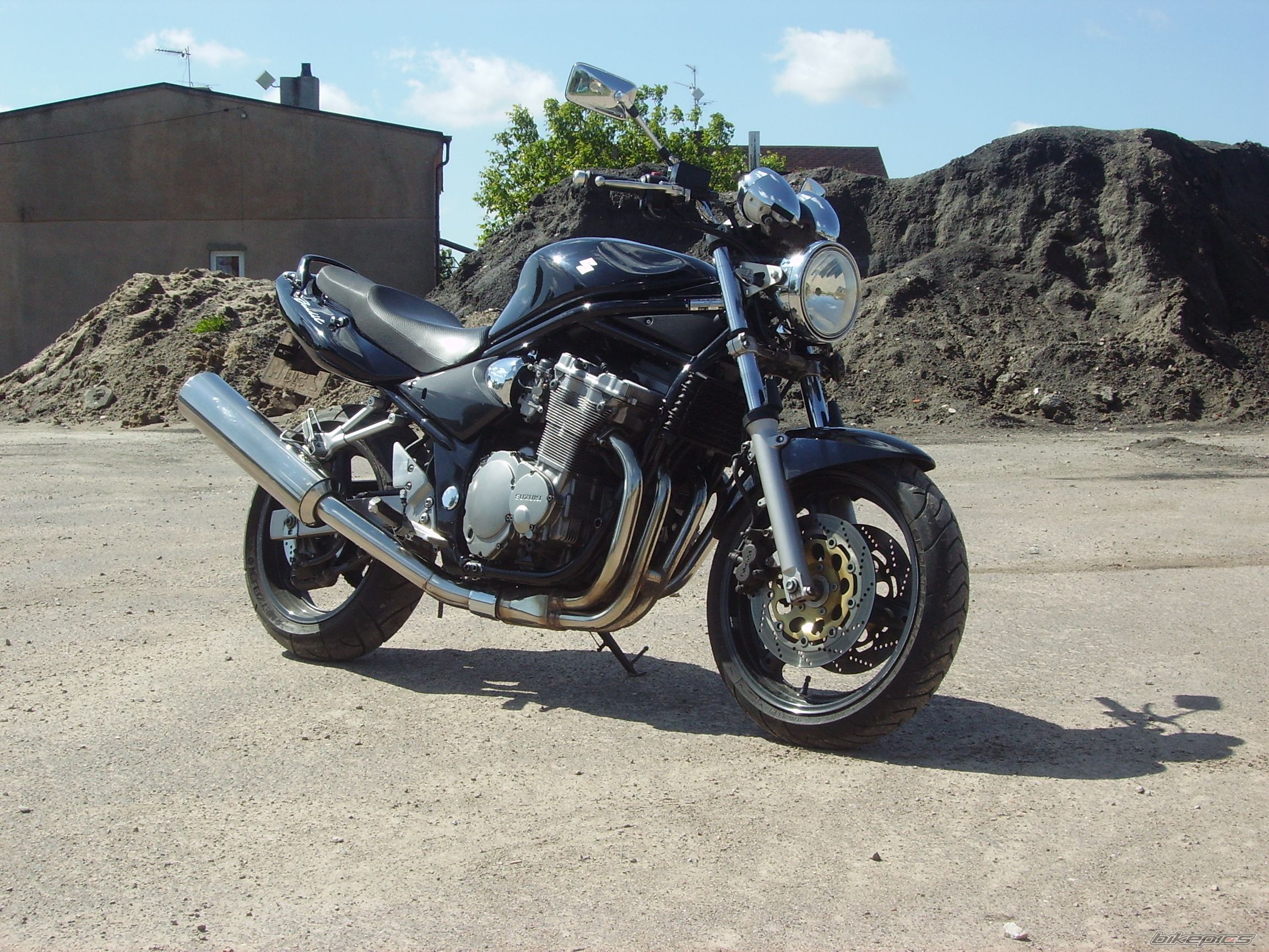 Bike Photo 1697066