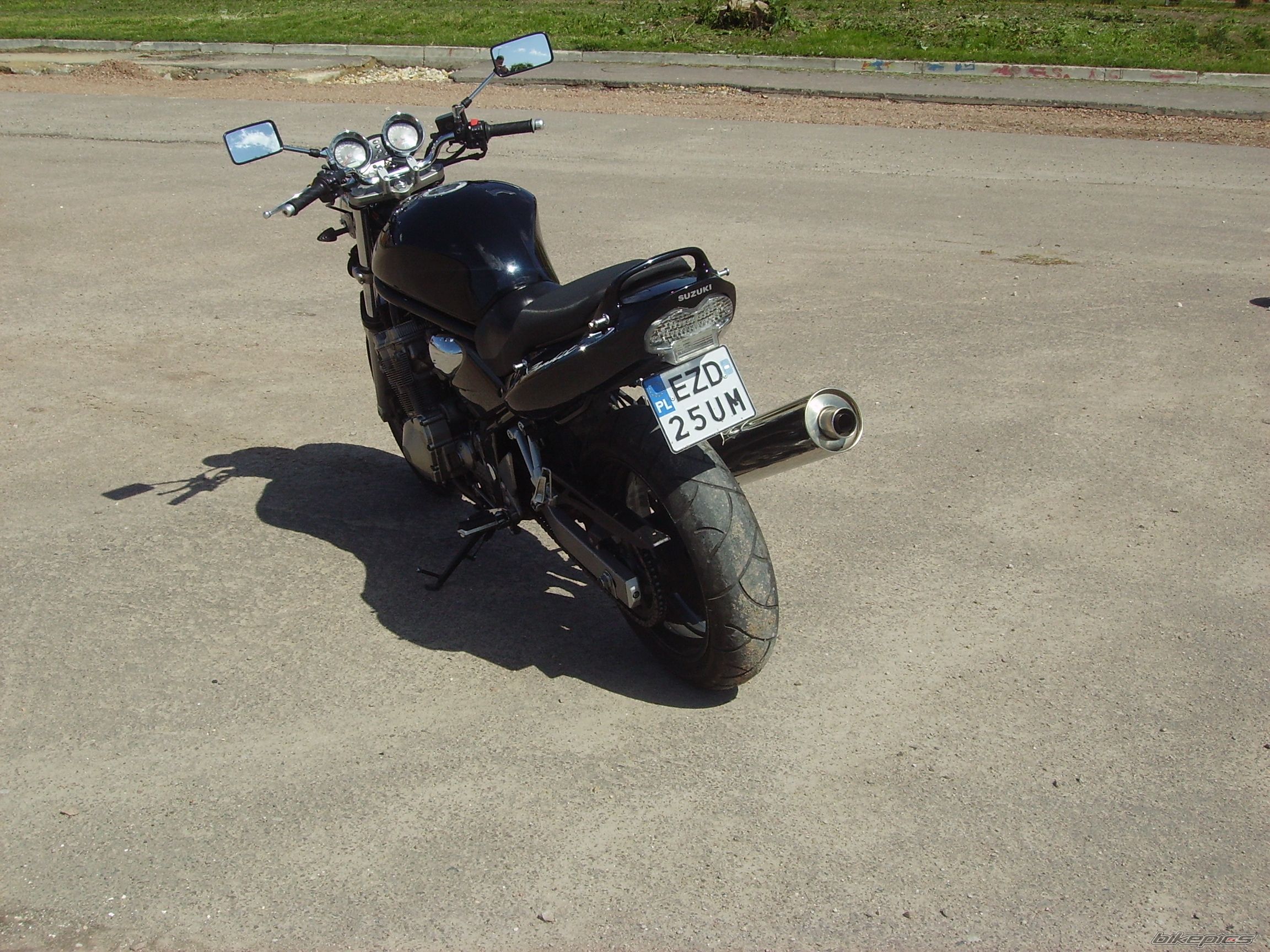Bike Photo 1697074