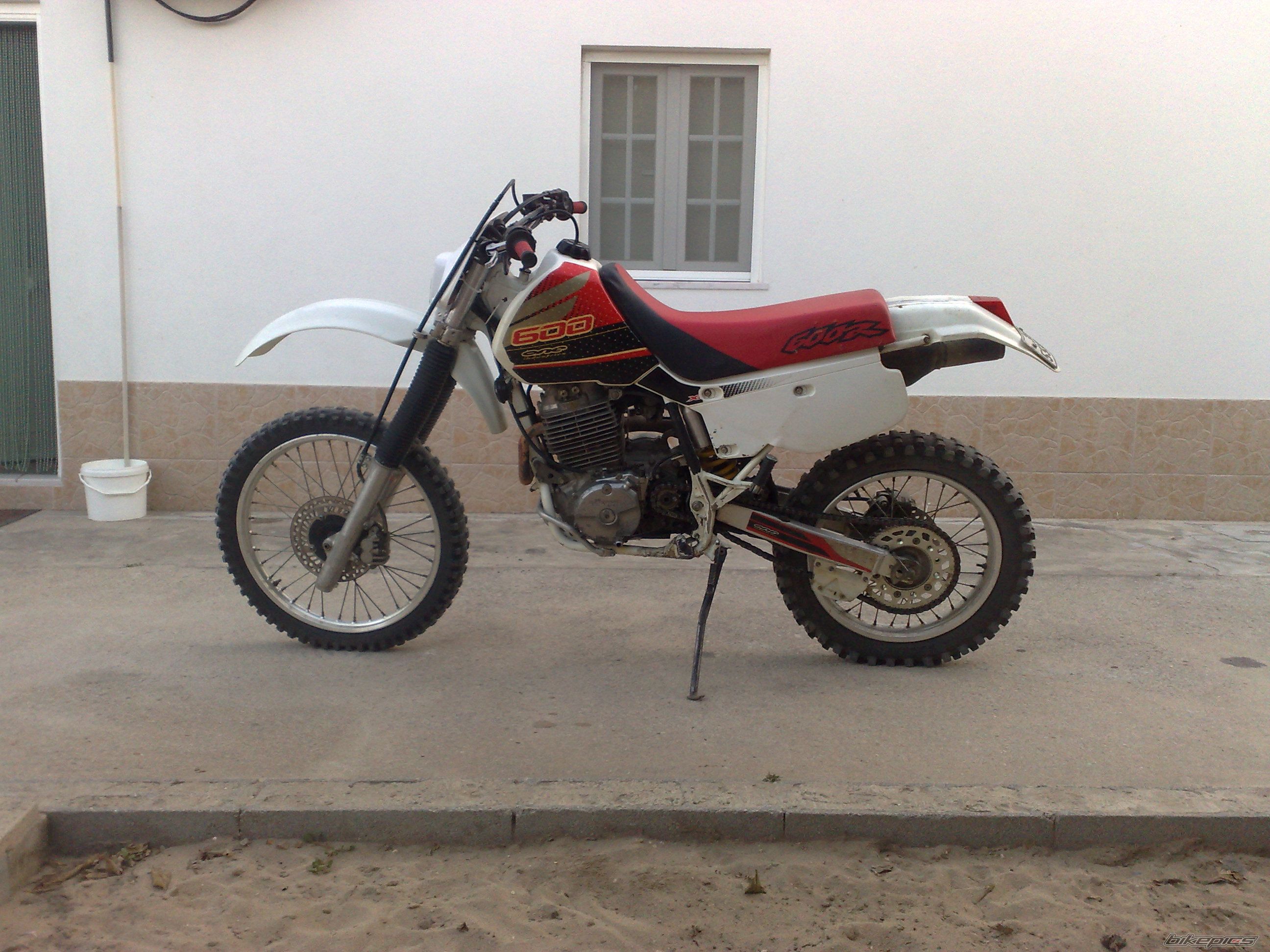Photo 1697216