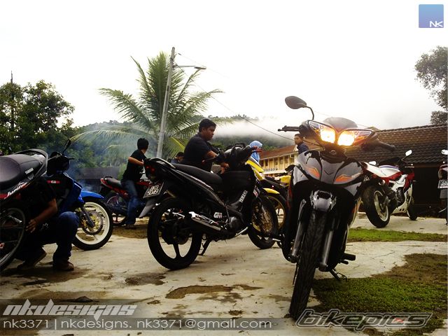Photo 1697217