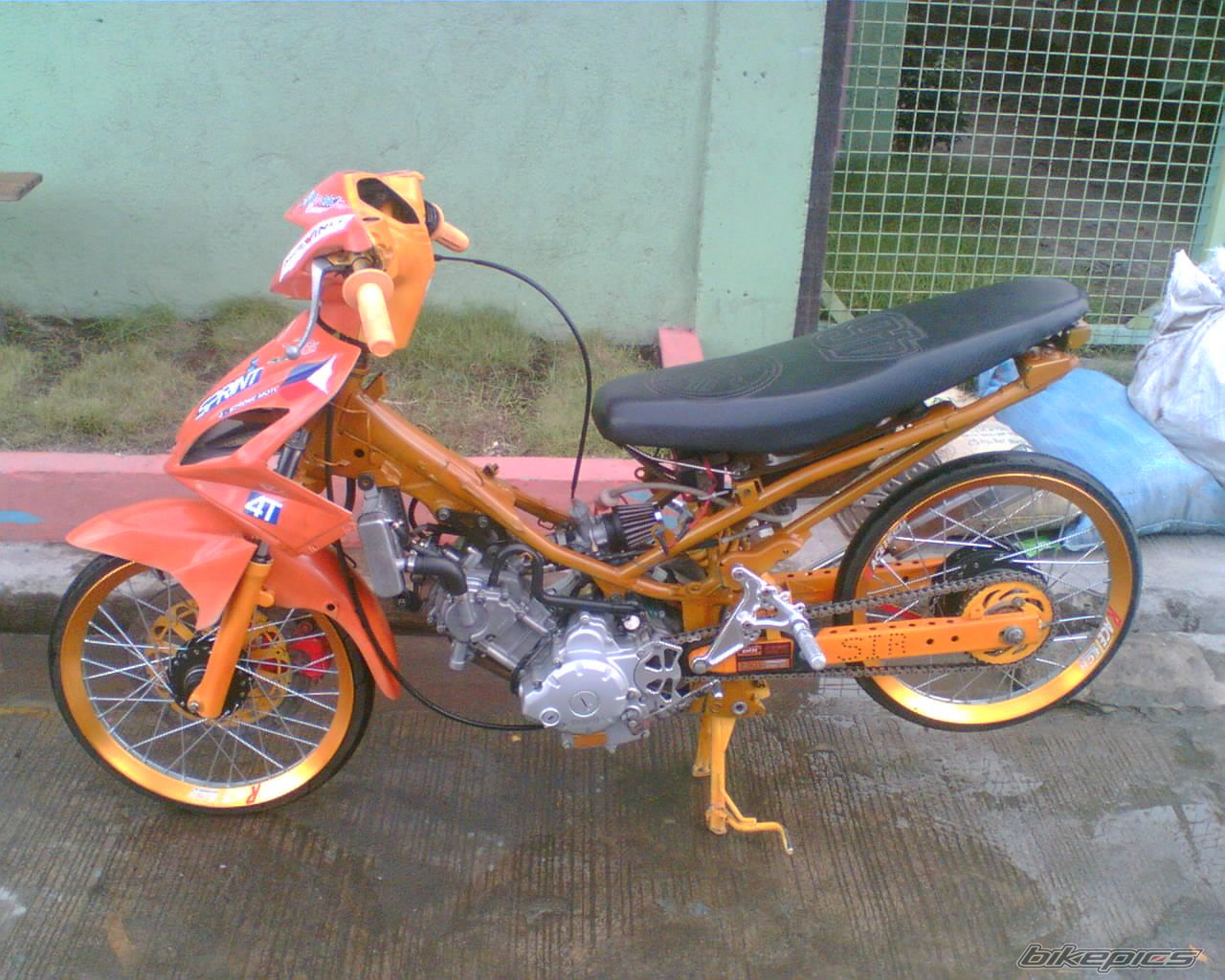 Bike Photo 1697229