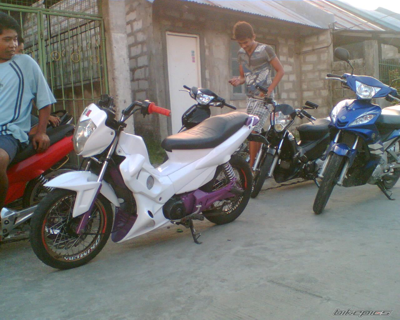 Photo 1697281