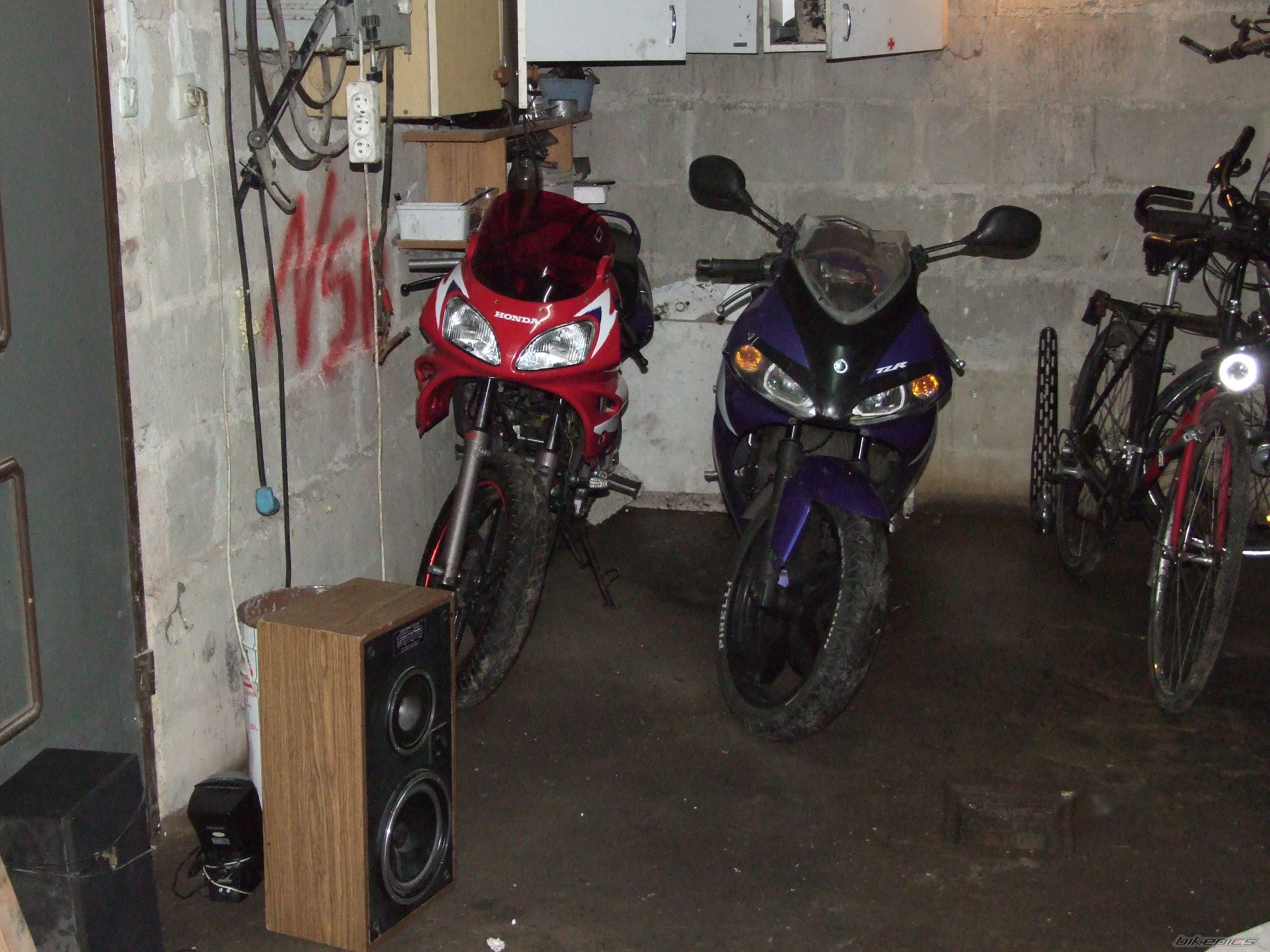 Photo 1697324