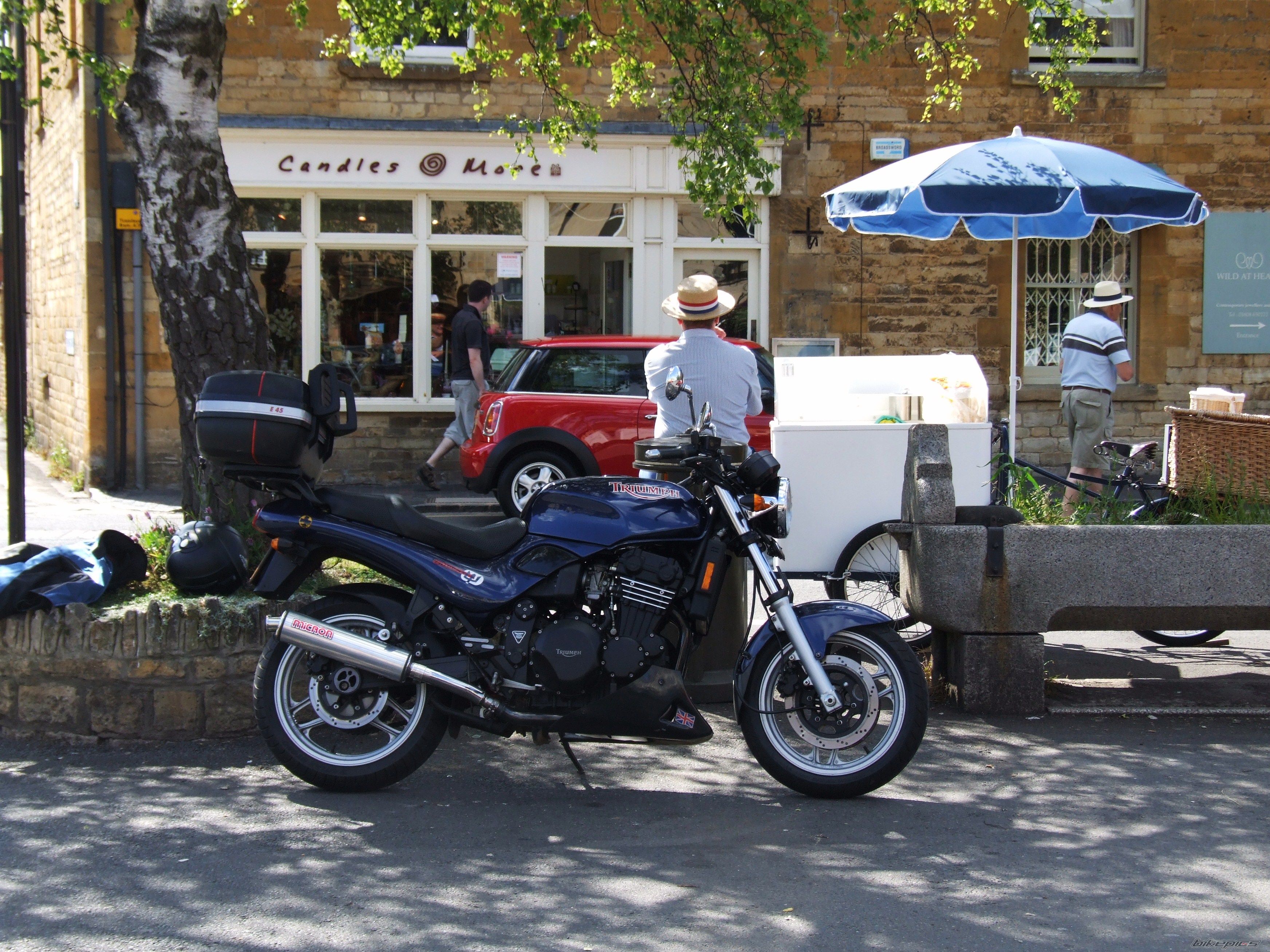Photo 1697471