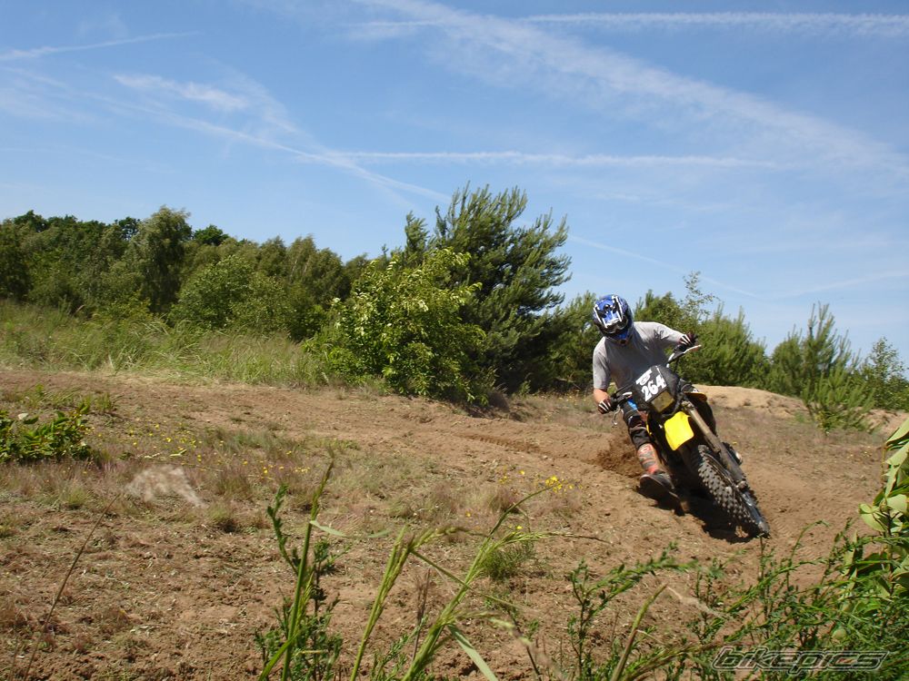 Photo 1697641