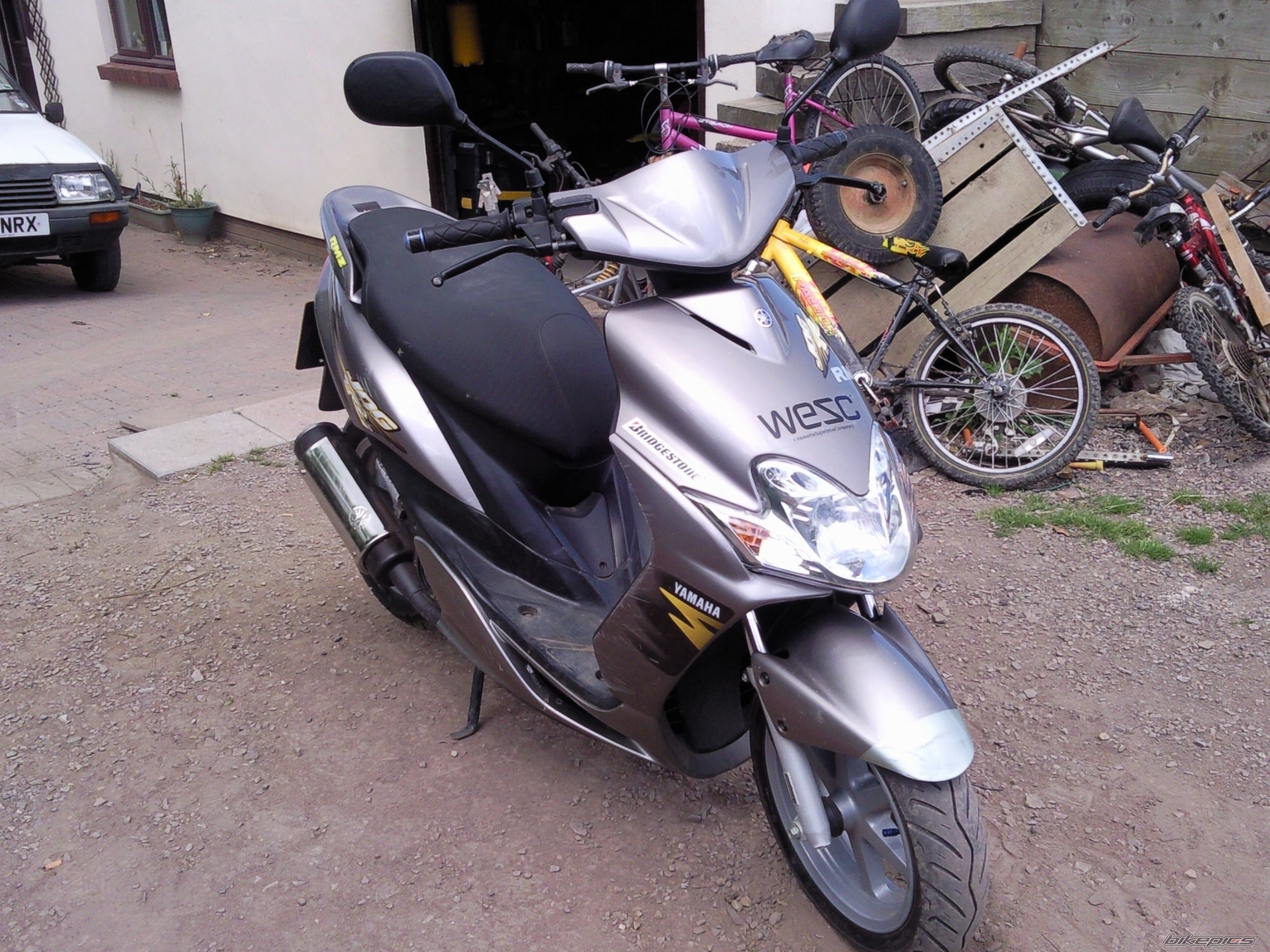Photo 1697696